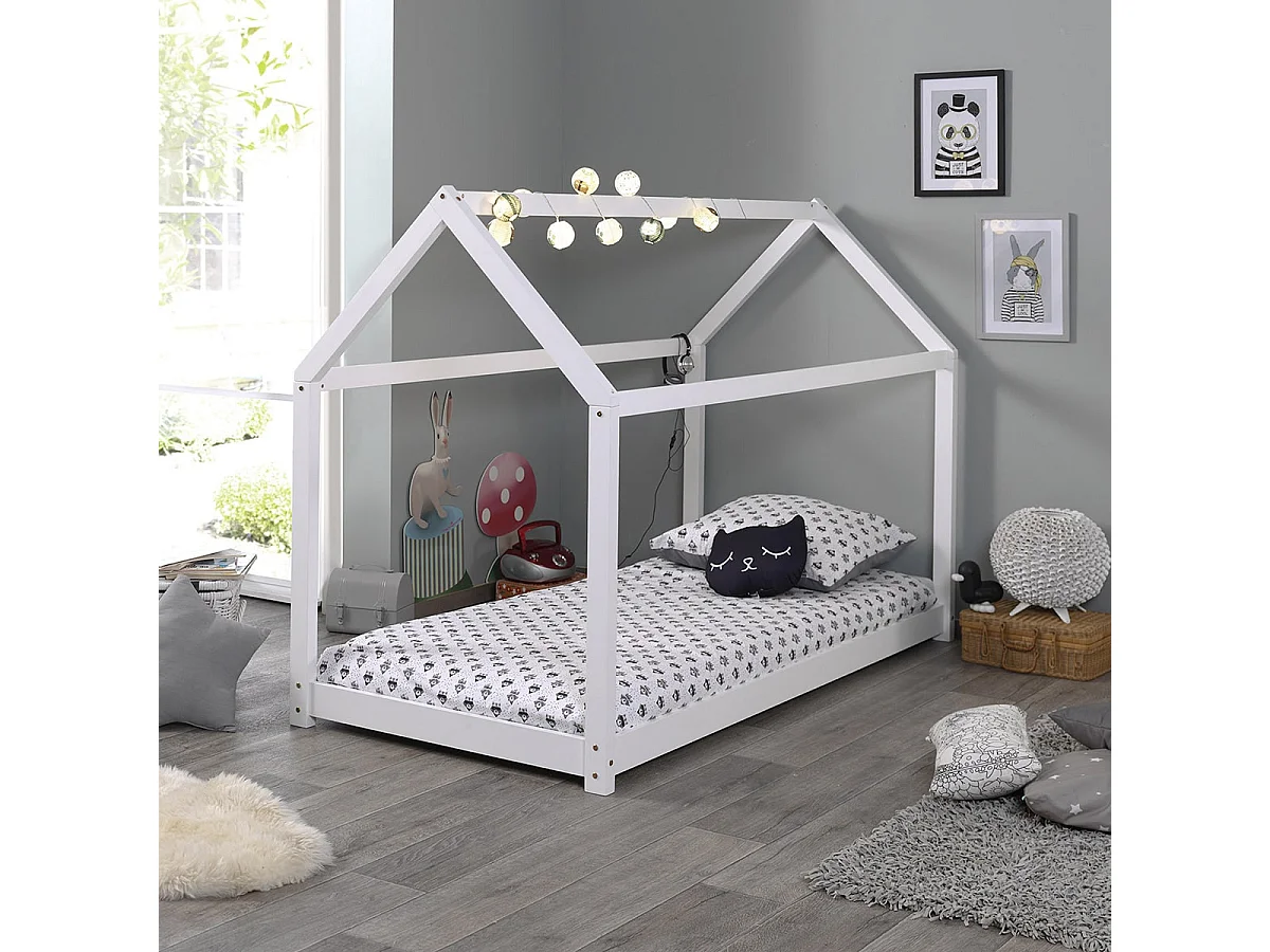 PEGA - Lit Cabane 90x200cm en Pin Laqué Blanc + Matelas