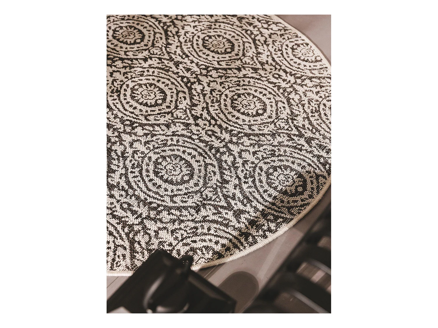 Tapis d'extérieur & intérieur rond Cleo Blanc & Noir ø 120 cm rond