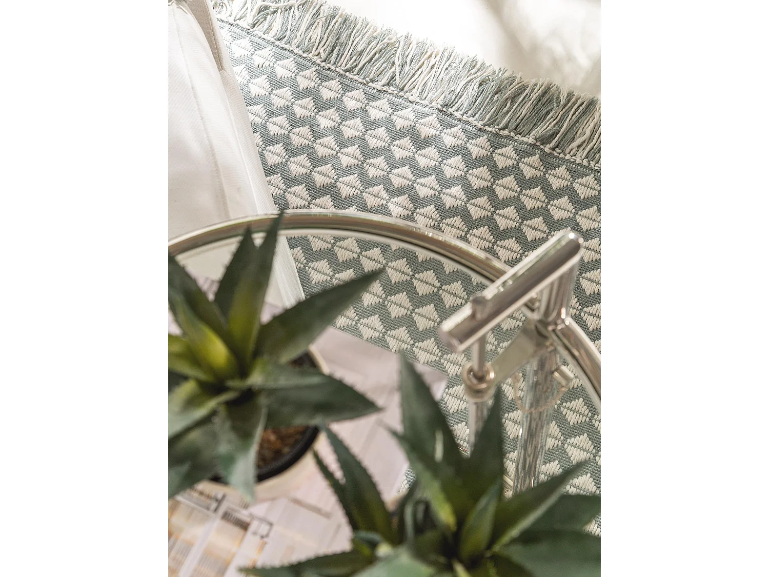 Tapis fabriqué à partir de matériaux recyclés Morty Bleu 80x150 cm