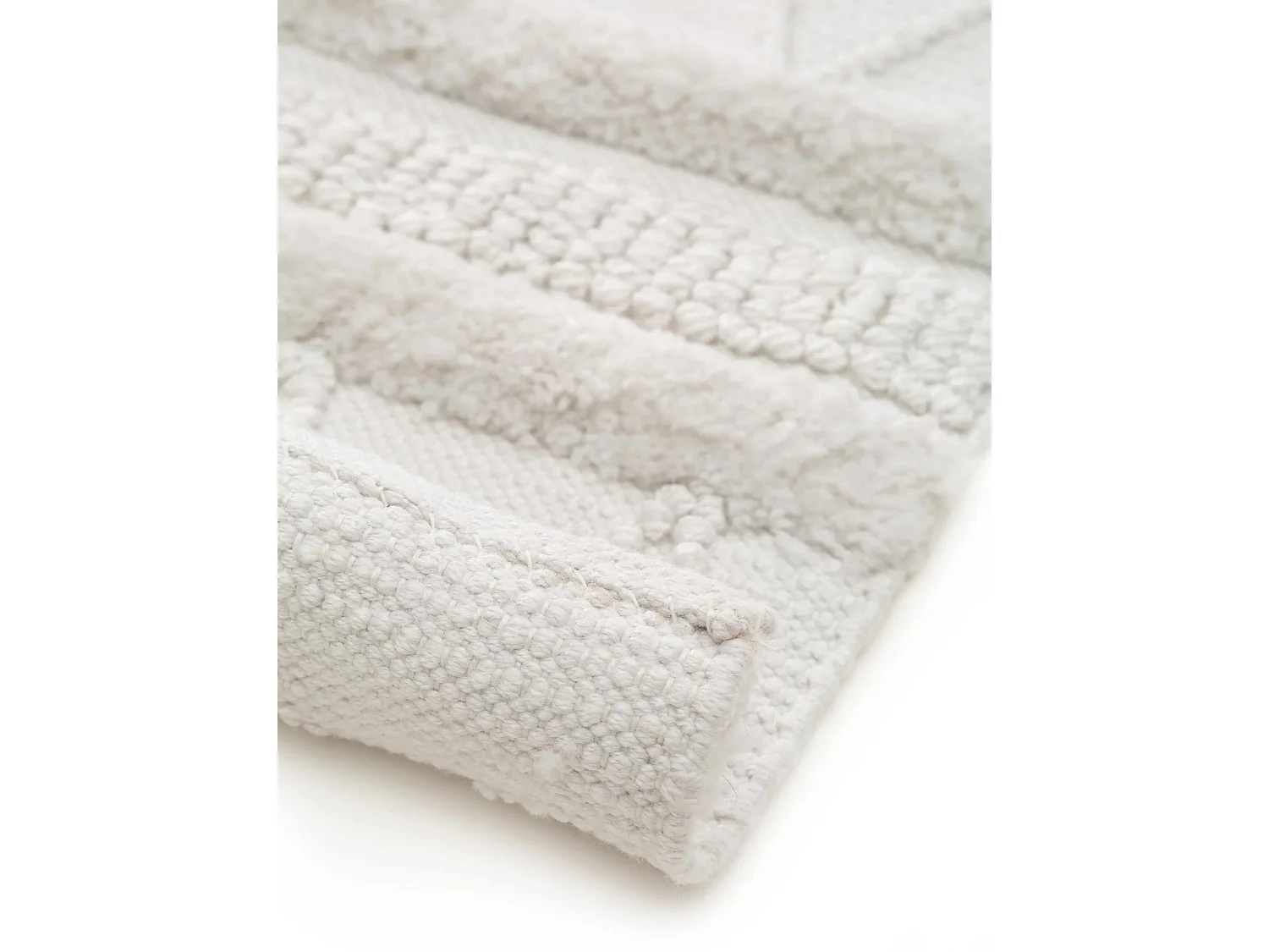 Tapis fabriqué à partir de matériaux recyclés Toni Ivory 80x150 cm