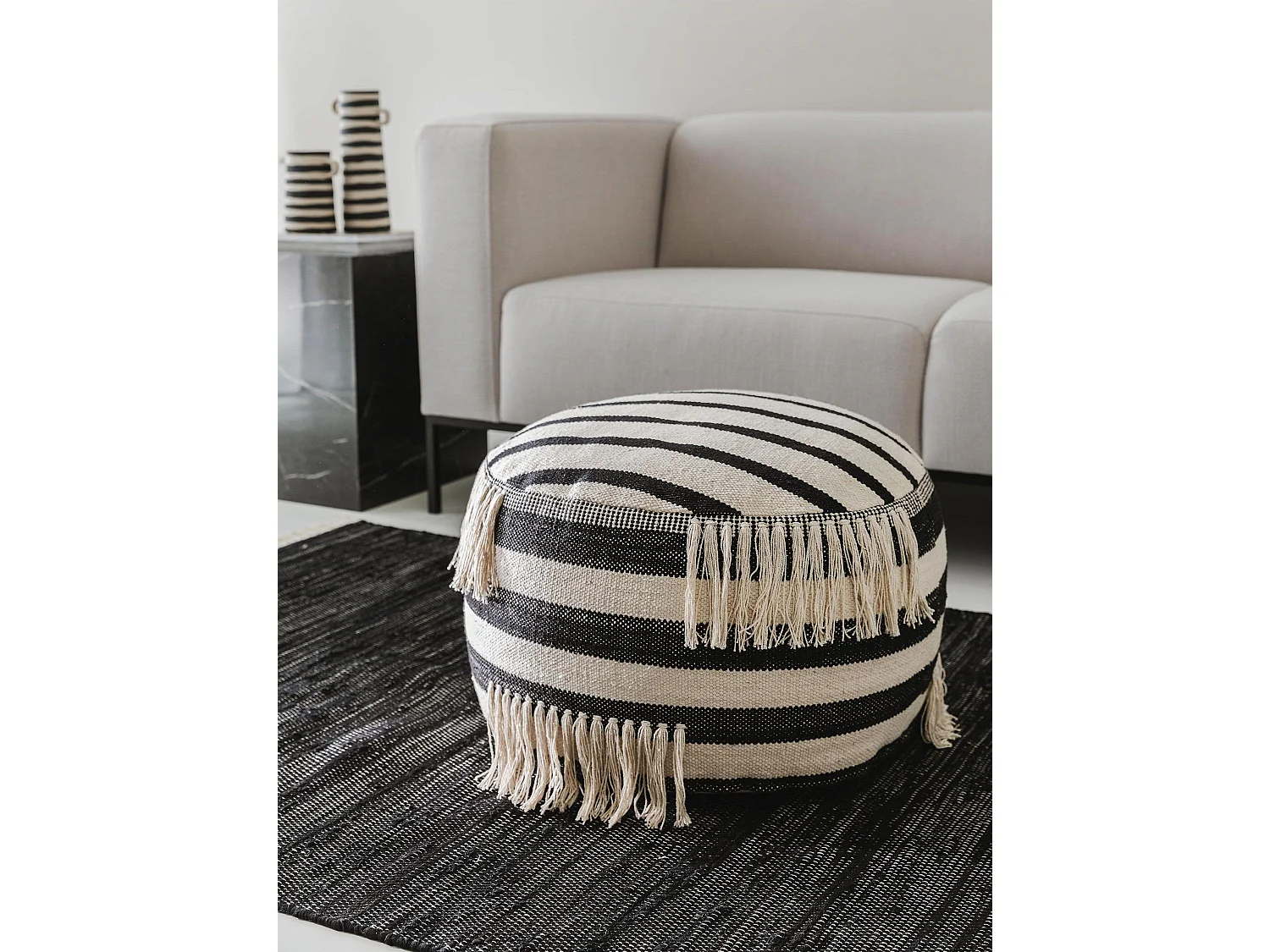 Pouf Deja Noir &amp; Blanc 55x55x30 cm