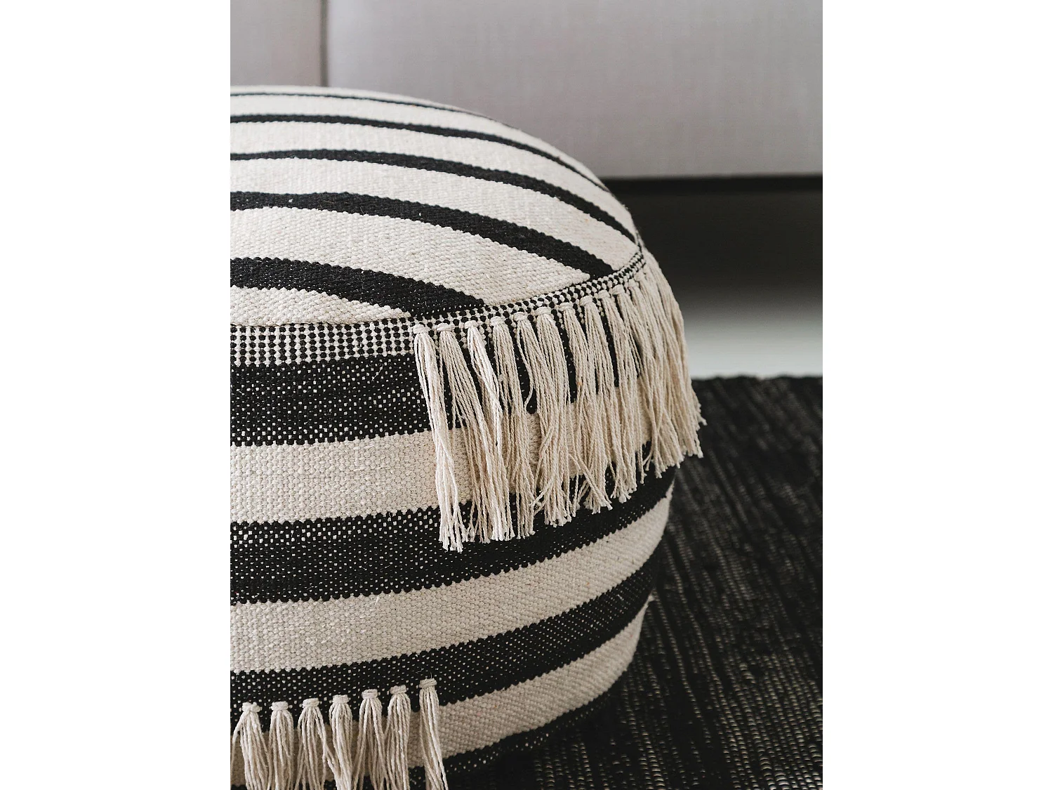 Pouf Deja Noir &amp; Blanc 55x55x30 cm