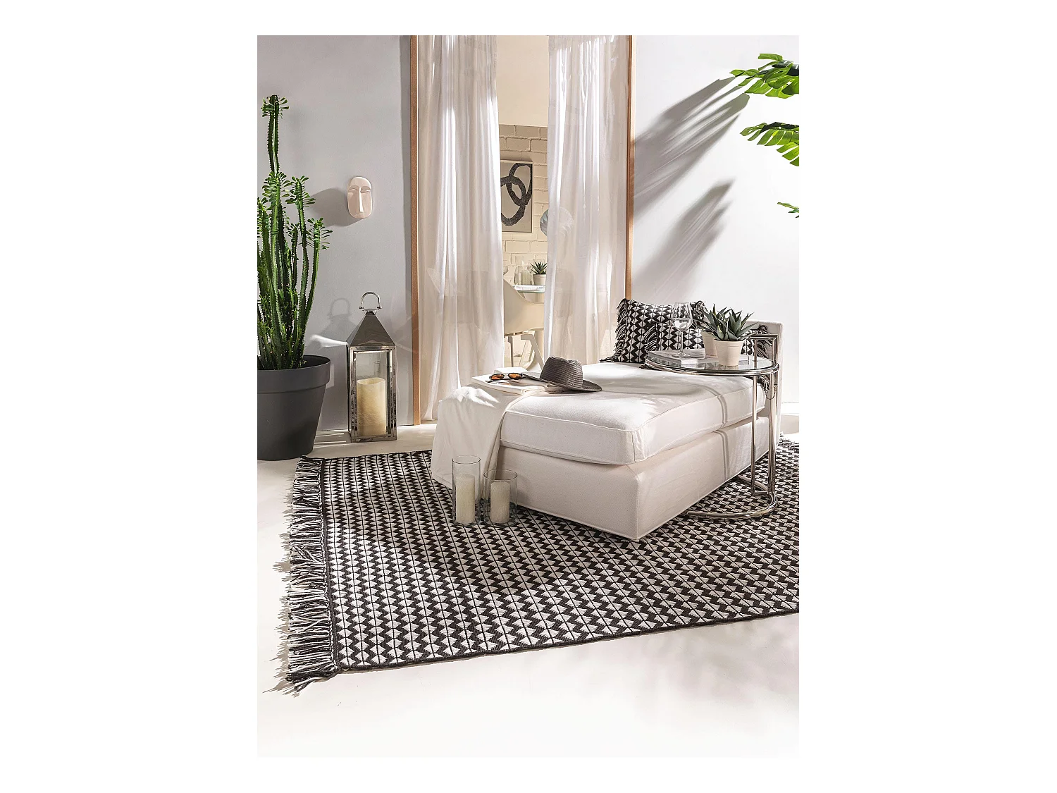 Tapis fabriqué à partir de matériaux recyclés Morty Noir & Blanc 160x230 cm