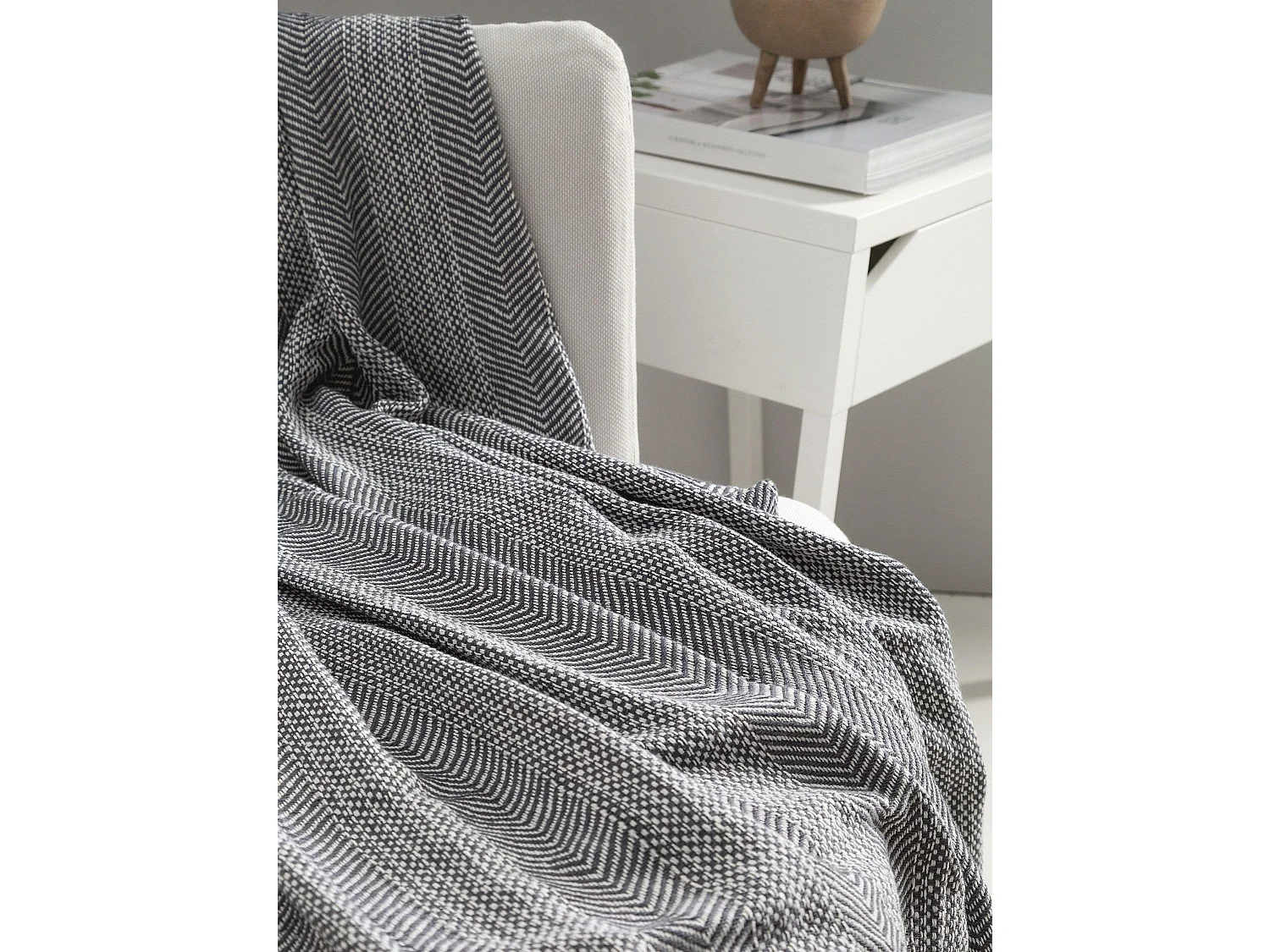 Plaid en coton Alisea Anthracite 125x150 cm