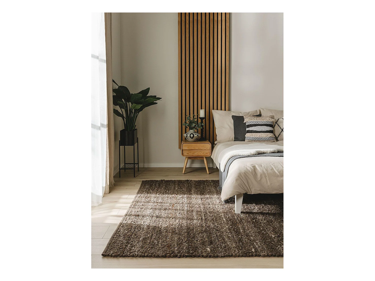 Tapis de laine Finn Marron 140x200 cm