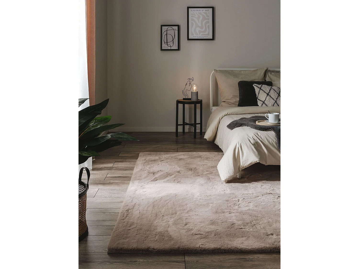 Tapis de fourrure Dave Taupe 120x170 cm