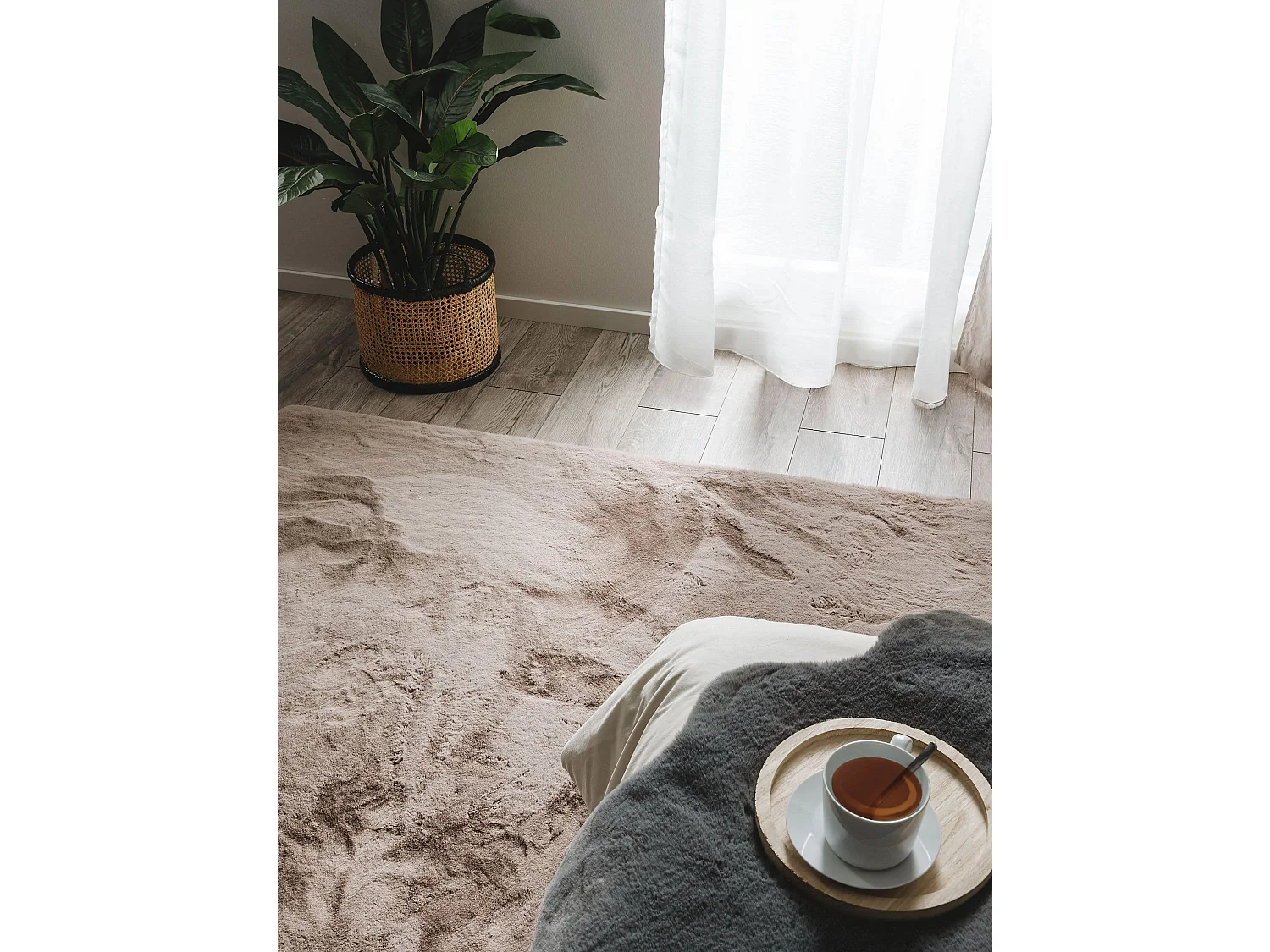 Tapis de fourrure Dave Taupe 120x170 cm