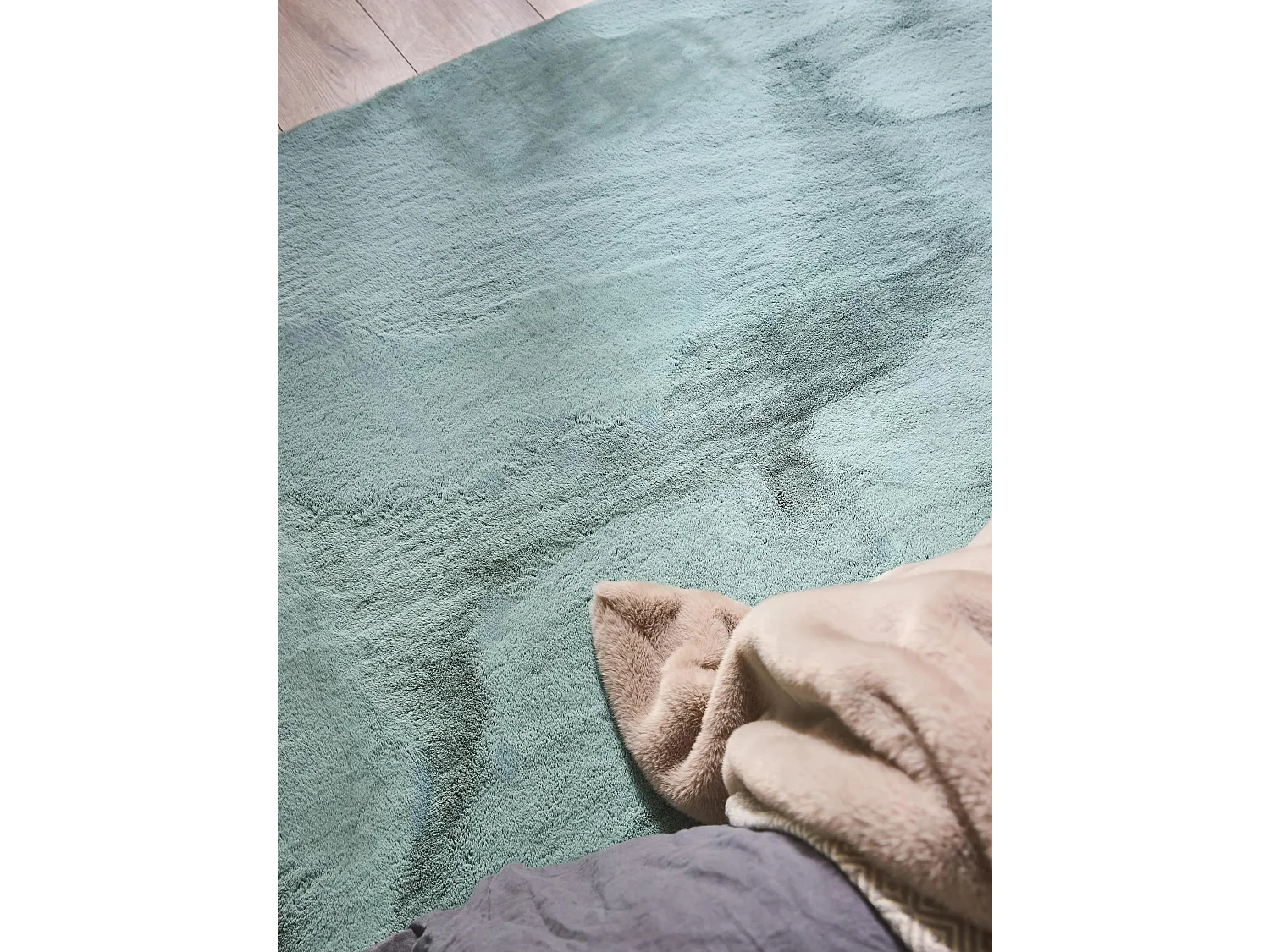 Tapis de fourrure Dave Menthe 160x230 cm