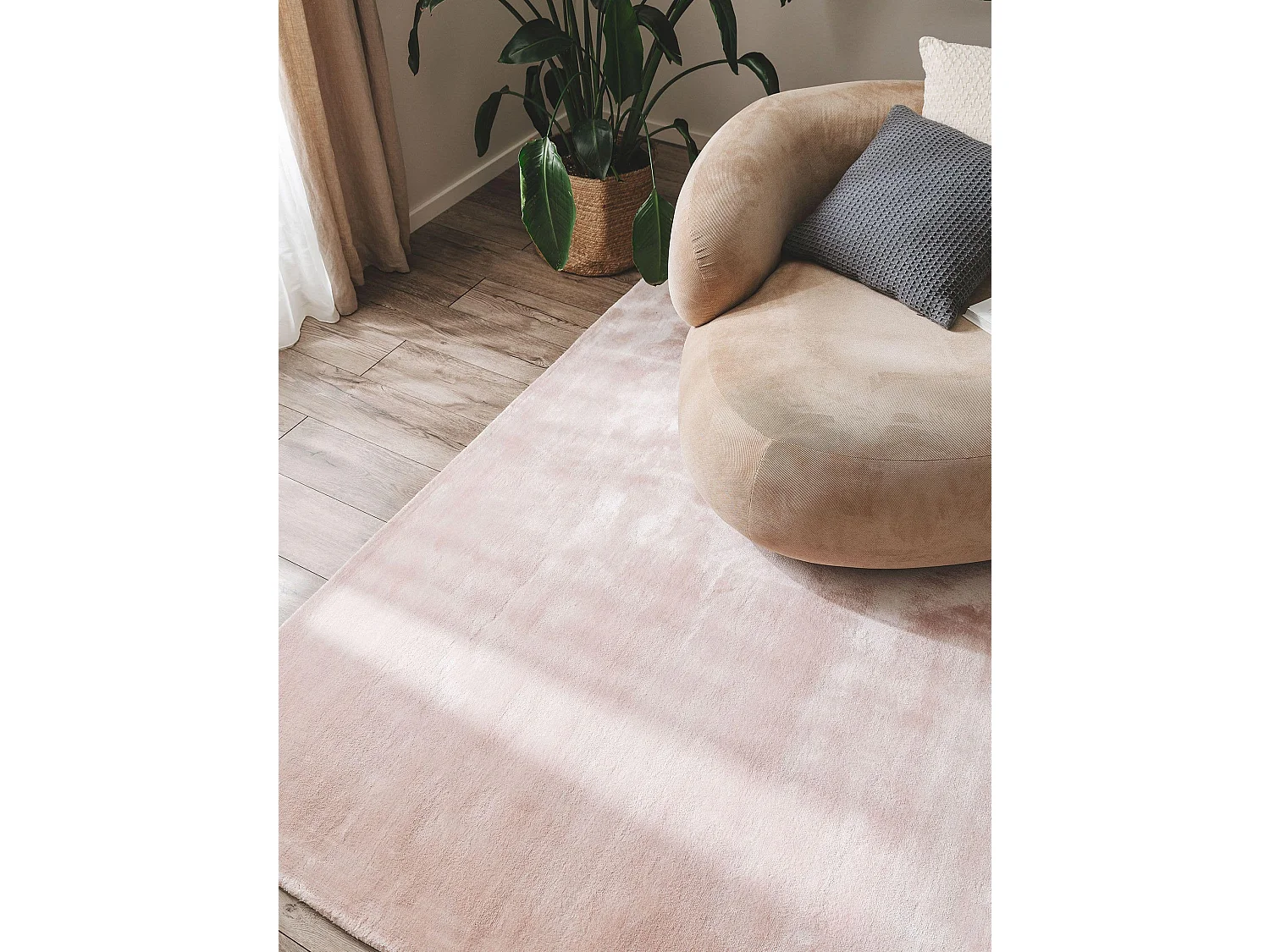 Tapis en viscose Nela Rose 120x170 cm