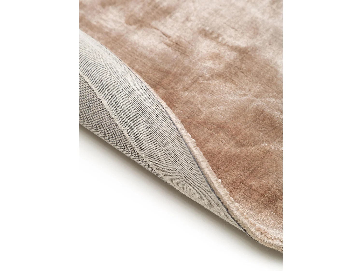 Tapis en viscose Ovale Nela Taupe 150x230 cm