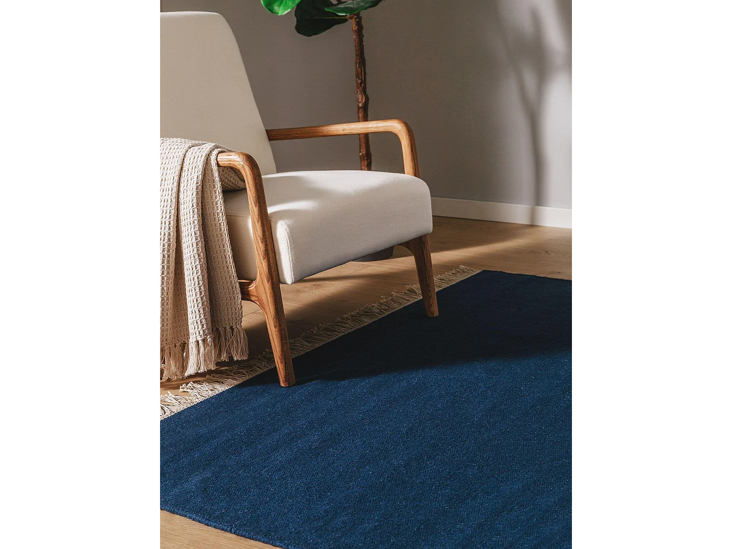 Tapis de laine Liv Bleu foncé 60x100 cm