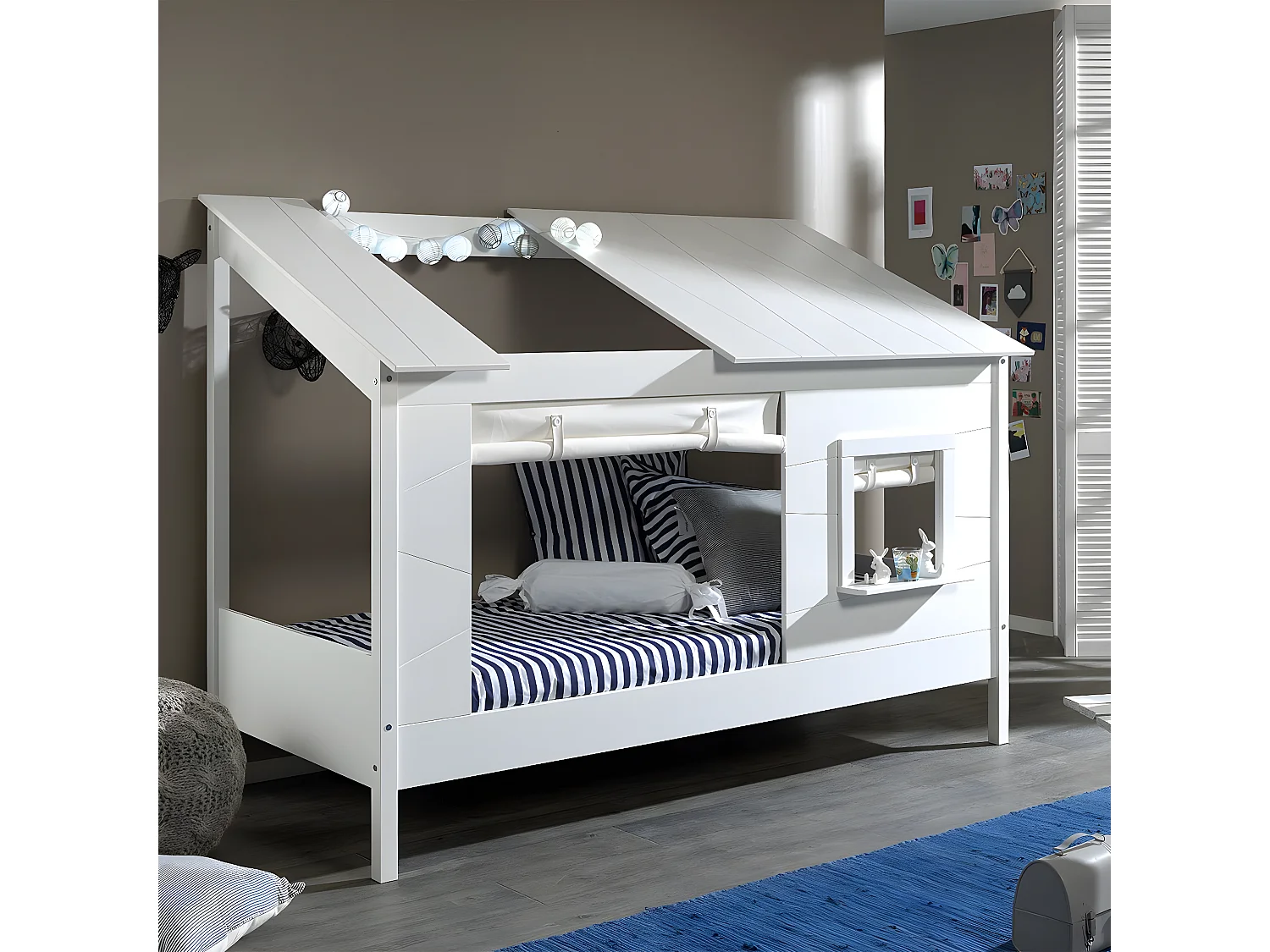 LAKA - Lit Maison 90x200cm Blanc avec Fenêtre + Rideaux