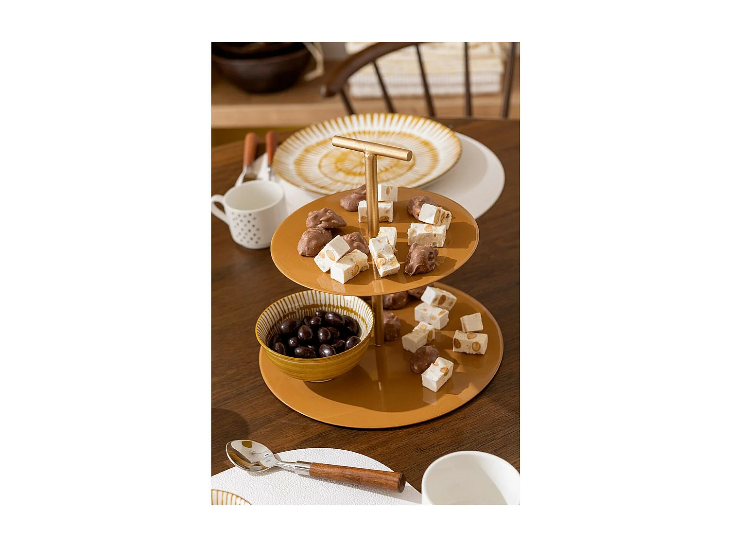 Plateau de Présentation 2 Niveaux "Ocari" 25cm Ocre