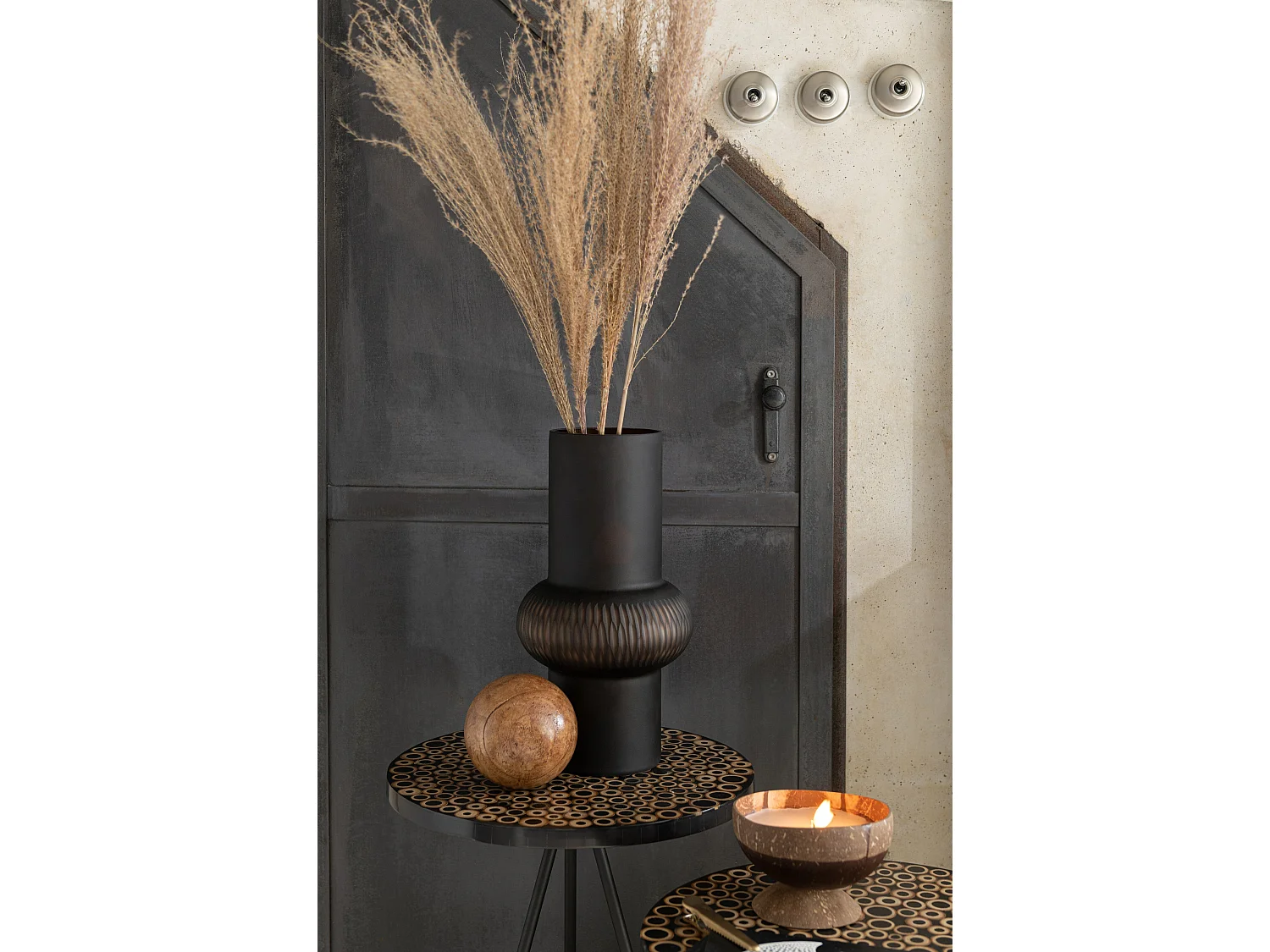 Vase Design Ligne & Boule "Octave" 41cm Marron