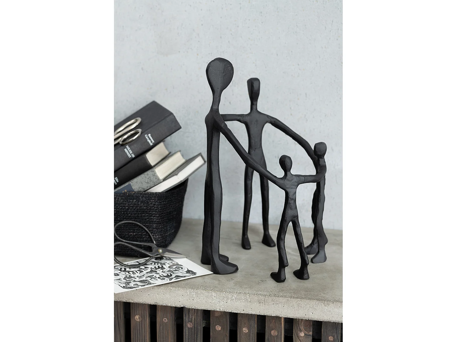 Statuette Déco "Famille en Cercle" 31cm Noir