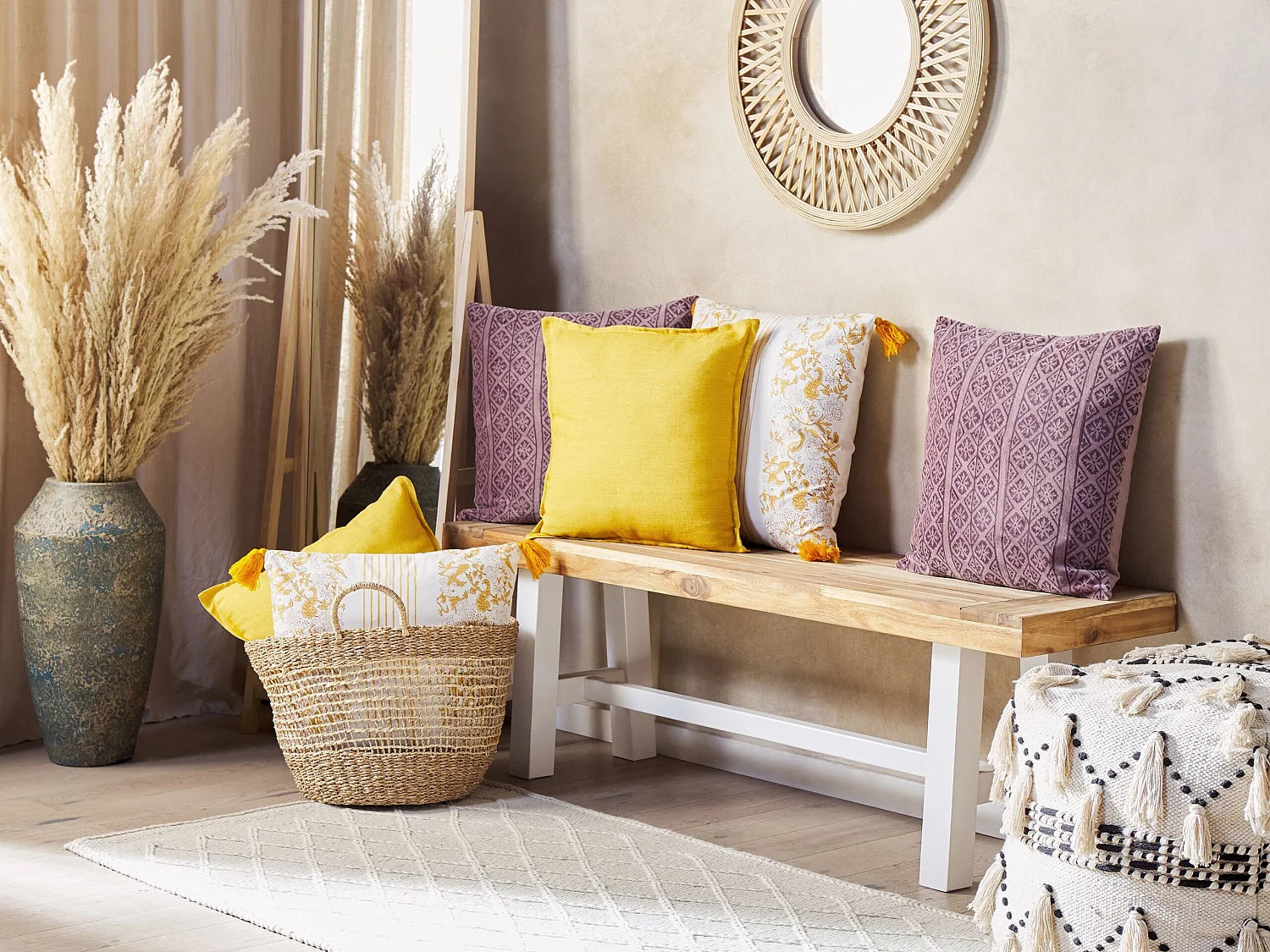 Zestaw 2 poduszek dekoracyjnych SILYBUM Welur 45 x 45 cm Różowy Wzór geometryczny