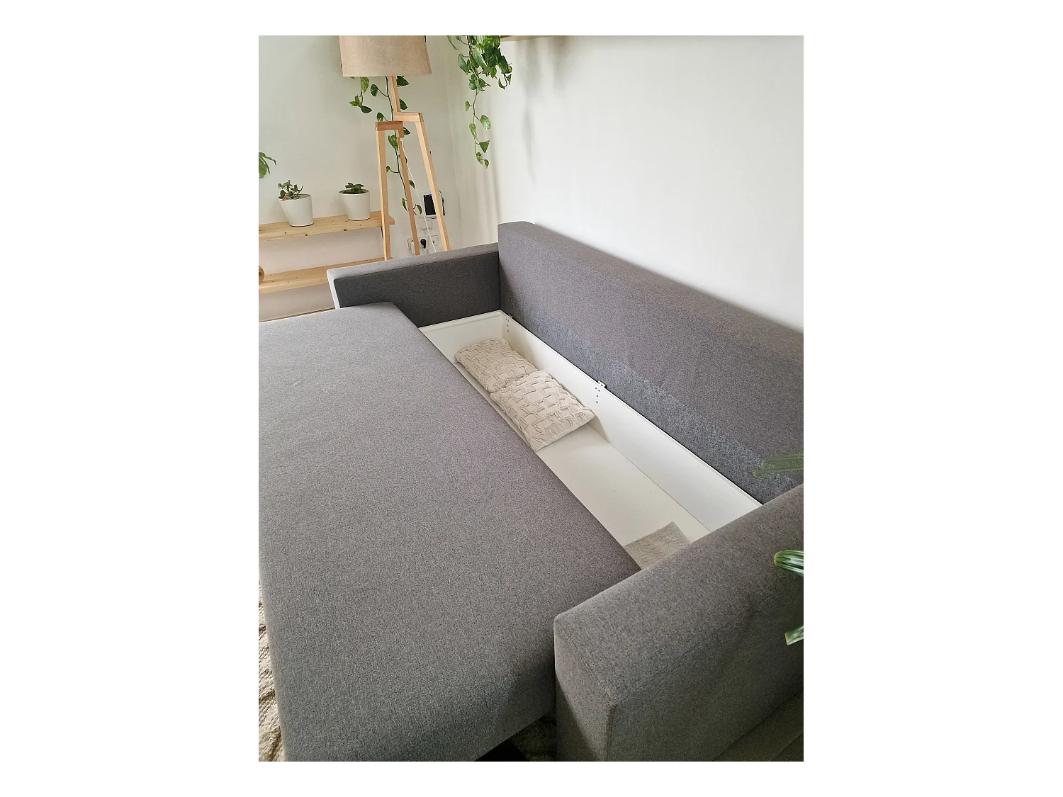 Canapé-lit CLOUD gris clair convertible en lit, bahut. ouverture coulissante. 225x92x92cm