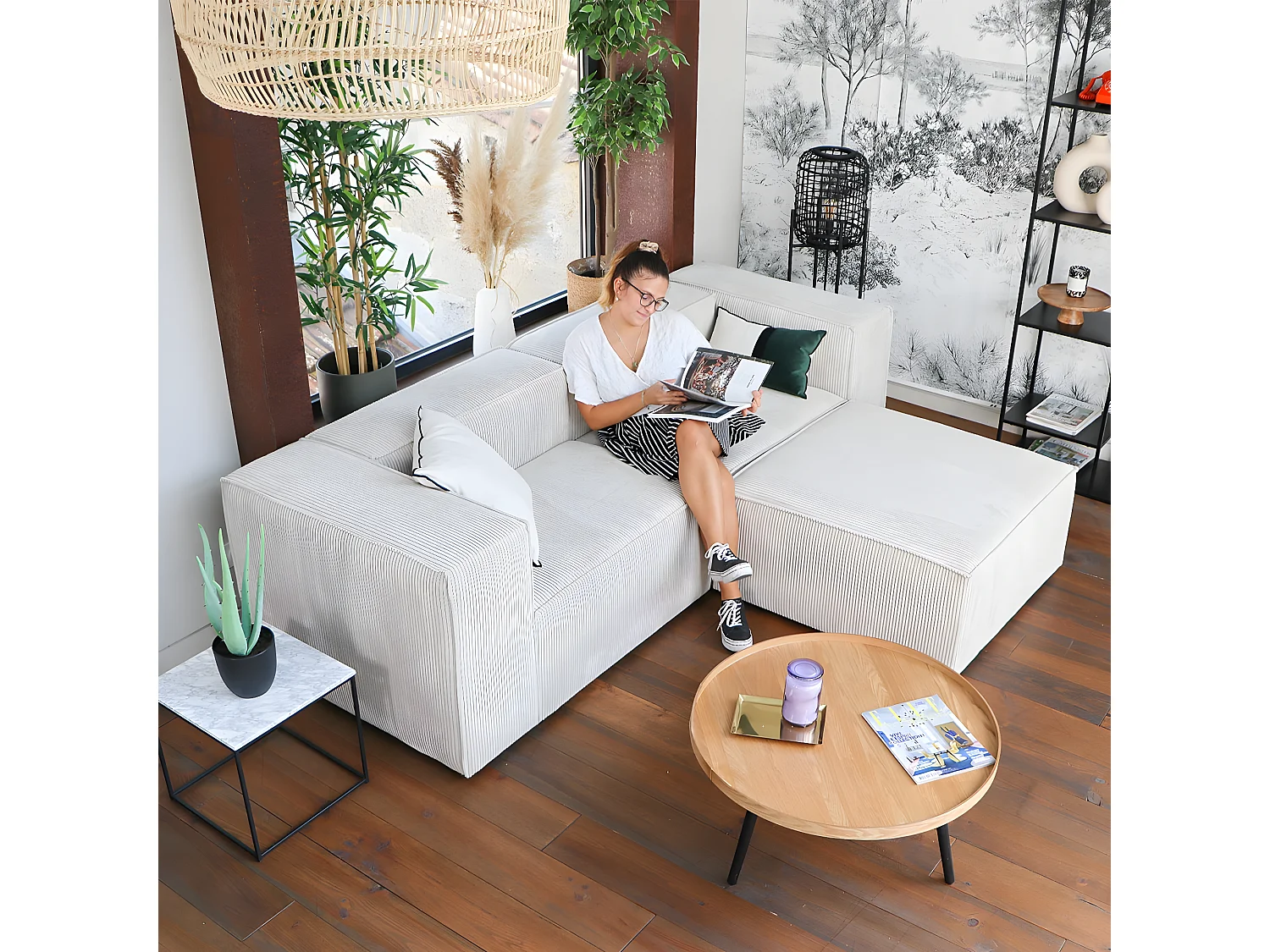 Canapé modulable 3 places avec pouf en velours côtelé beige - Roma - Fabriqué en France