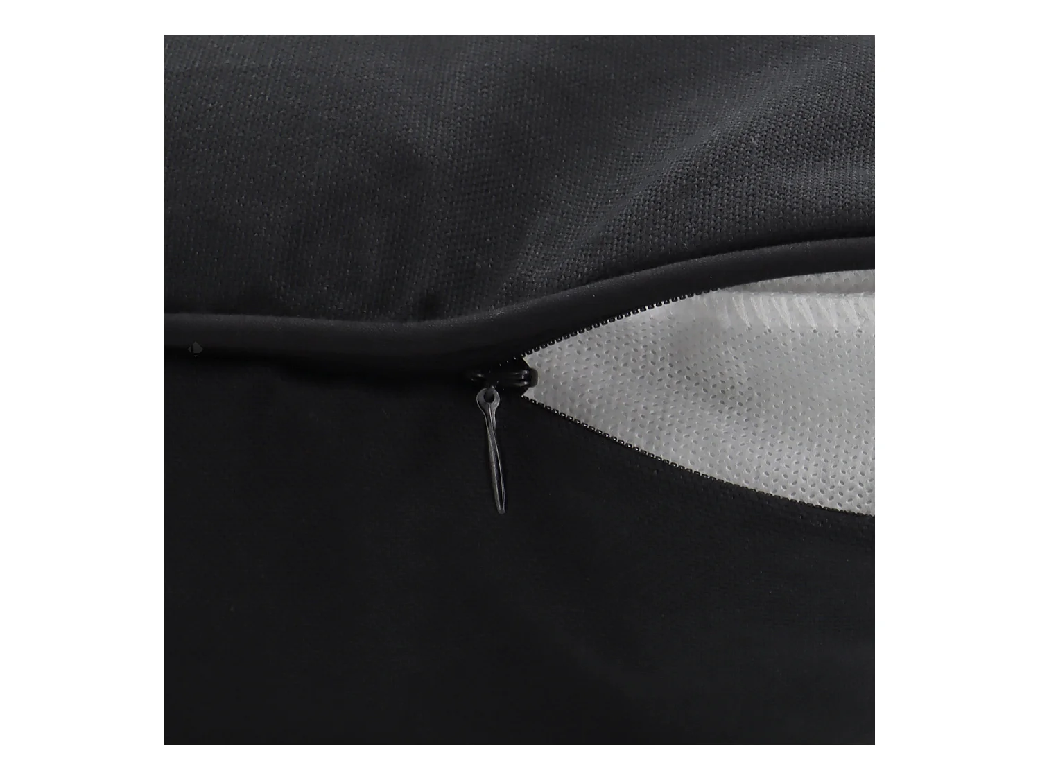 Housse de coussin 40x40 cm MONTSEGUR Noir