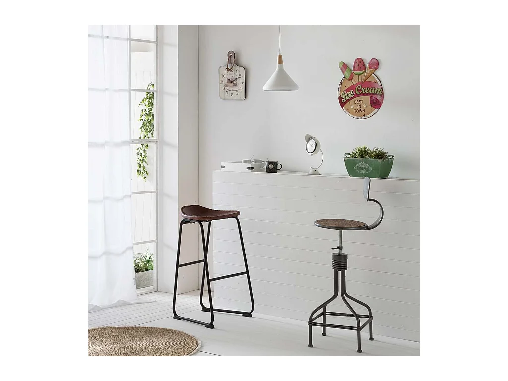 Rote Metallplatte 38x45x1h cm