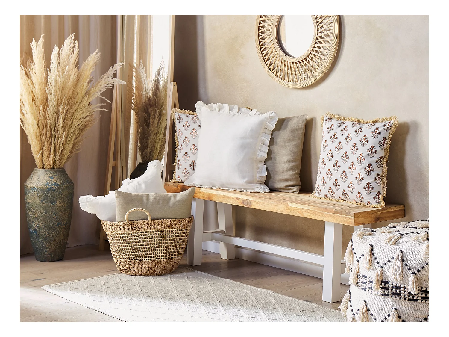 Dekokissen OMORIKA Baumwolle 45 x 45 cm Weiss Blumenmuster