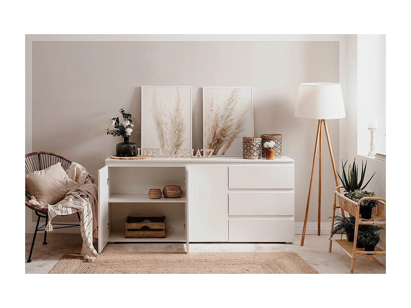 Kredens 3-drzwiowy z 3 szufladami i 2 półkami - szer. 178,5 x wys. 80 cm