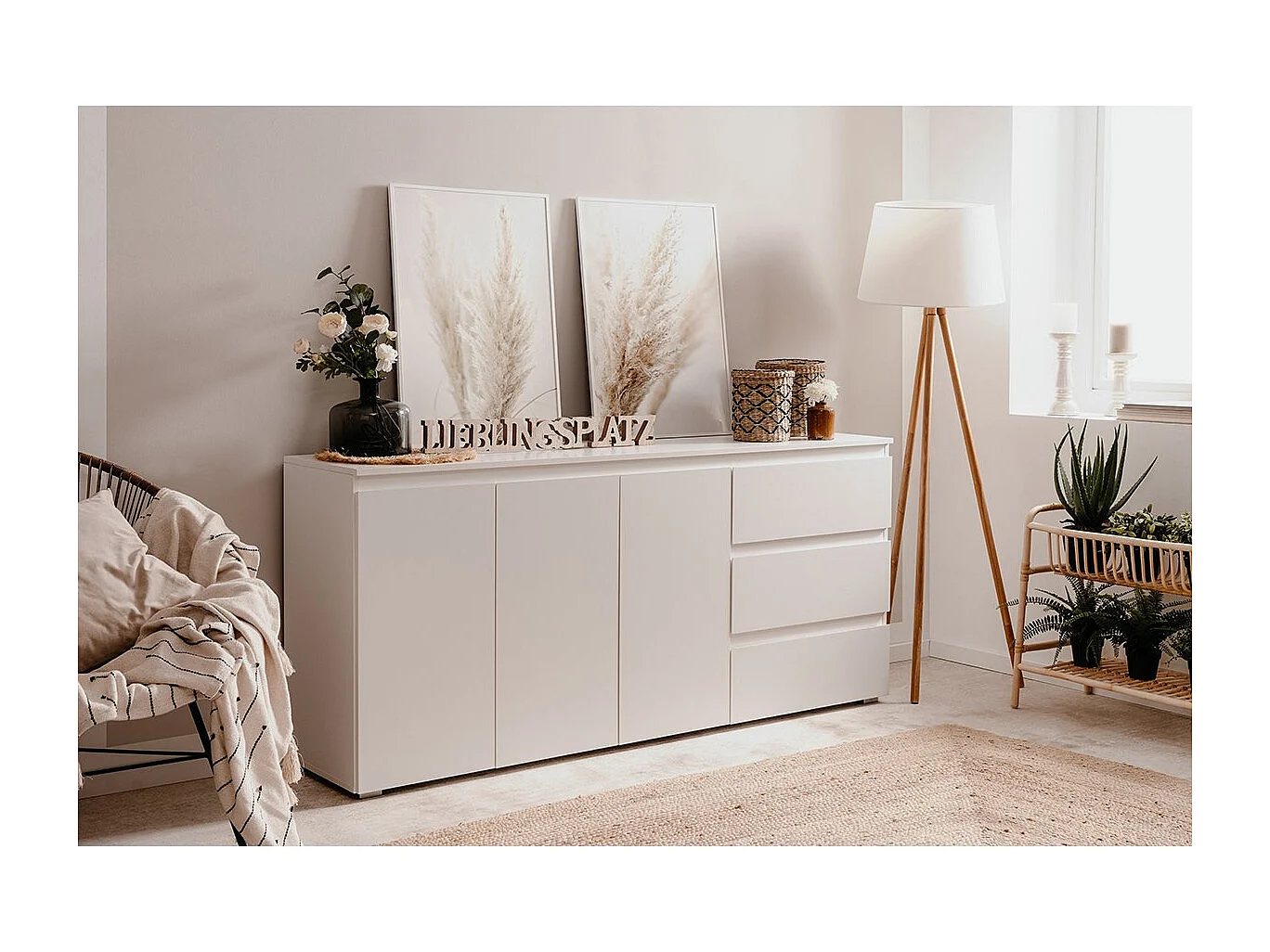 Kredens 3-drzwiowy z 3 szufladami i 2 półkami - szer. 178,5 x wys. 80 cm