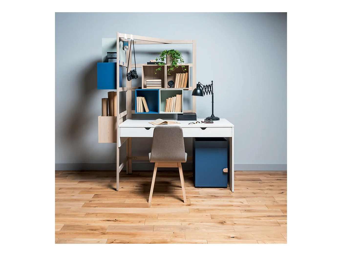 Mobiele zuil met 1 deur - STIGE