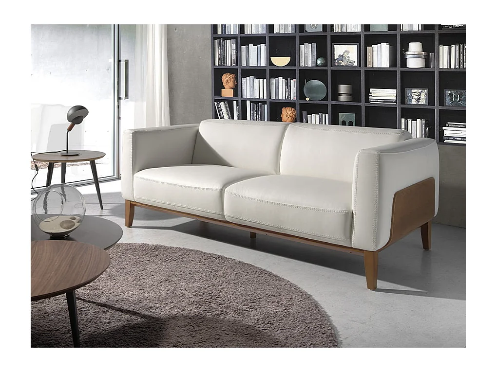 3-Sitzer-Sofa, bezogen mit weißem Leder  6115 ANGEL CERDA