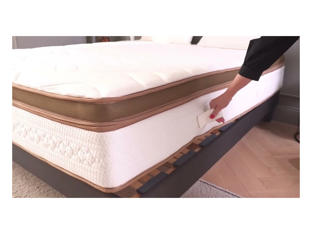BELLECOUR LITERIE | Ensemble ZERMATT 140x200 cm | Matelas Mémoire de forme + Sommier Bois