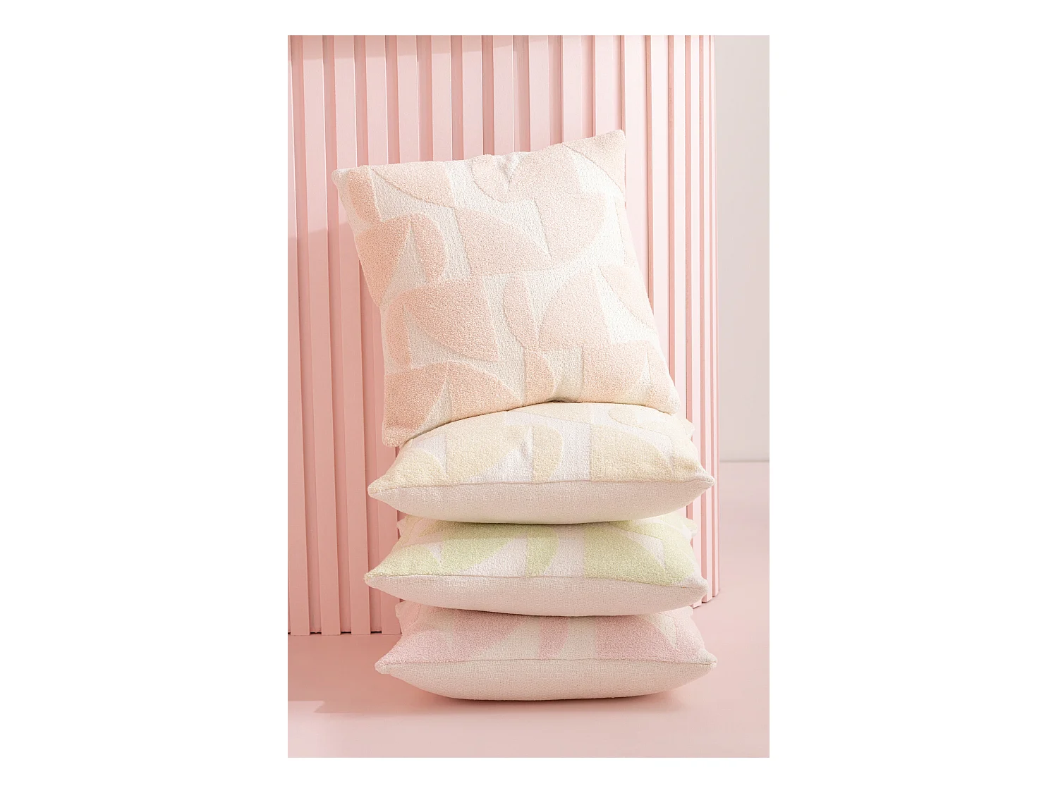 Coussin Déco "Géométrique" 43x43cm Saumon