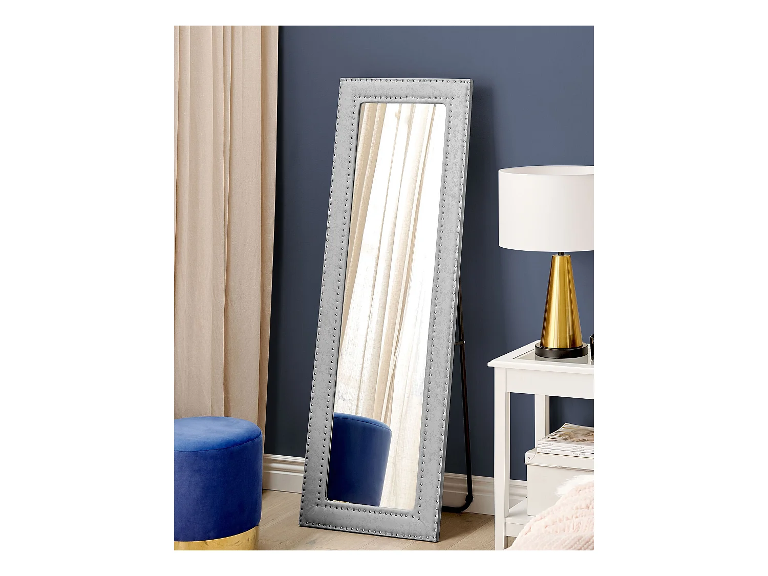 Specchio da terra LOCRONAN 150 cm Pelle sintetica Grigio chiaro