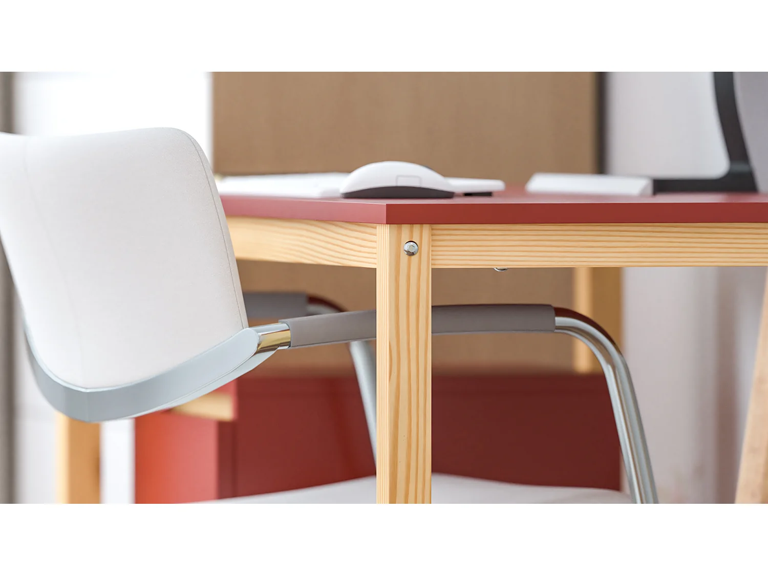 Bureau enfant en pin massif 120x60 rouge