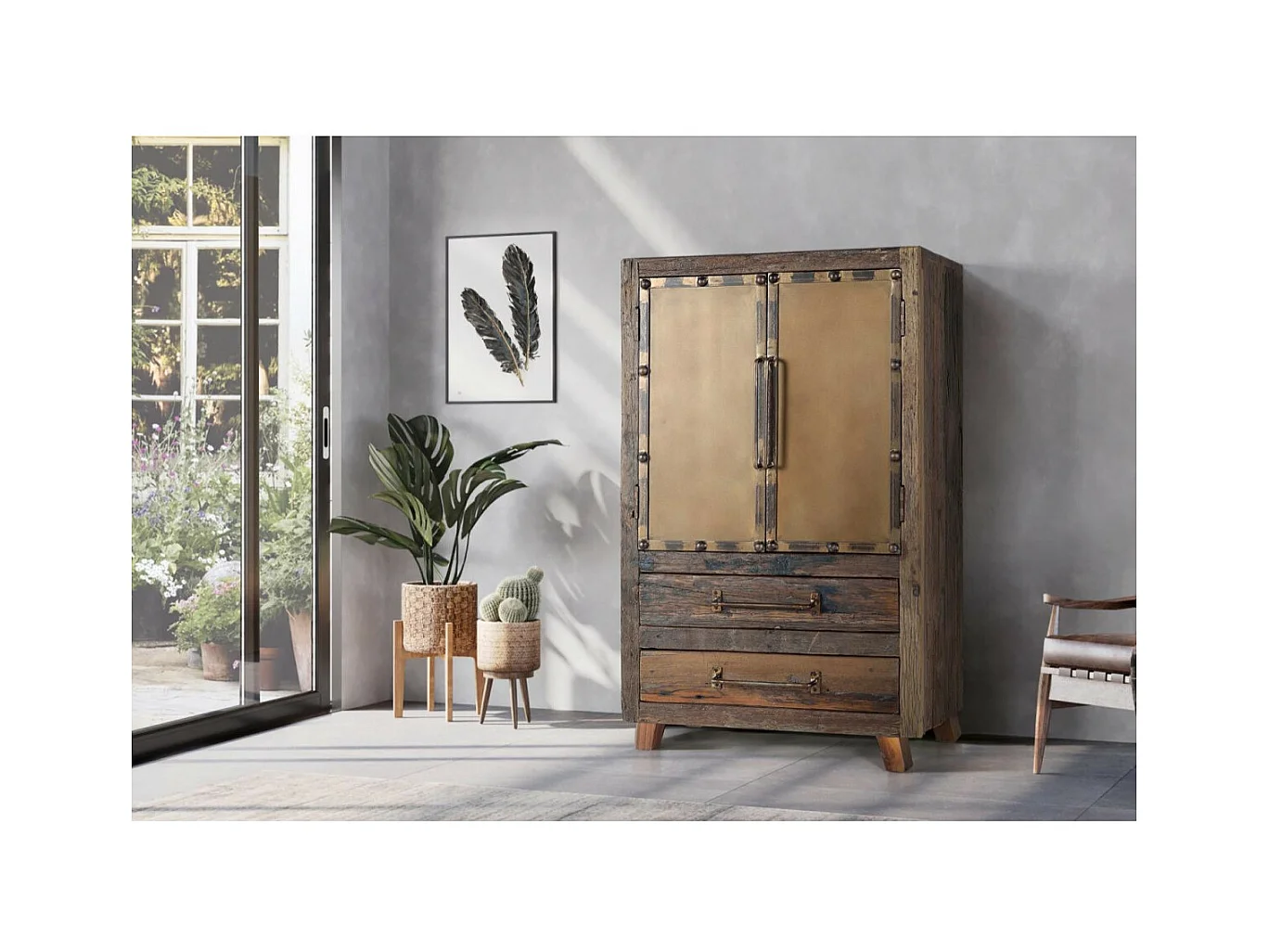 Sideboard aus recyceltem Holz und Metall