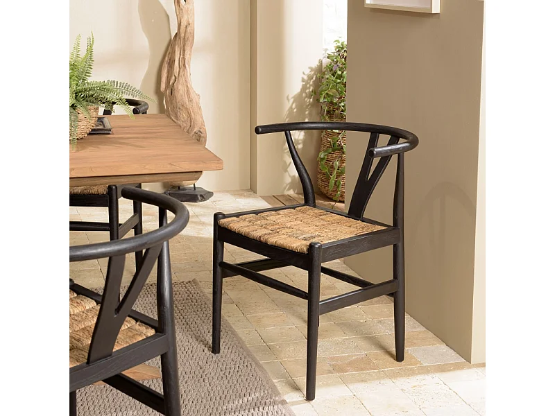 SIXTINE - Chaise bois de teck recyclé dossier arrondi et rotin noire