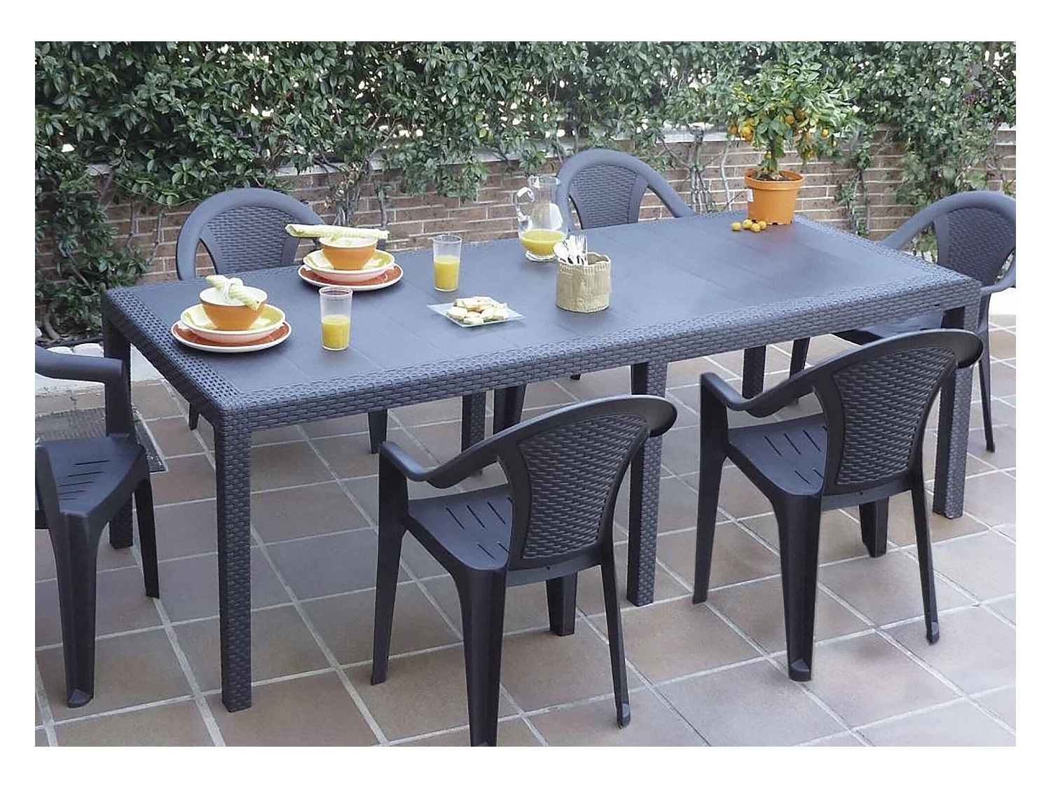 Dmains buitentafel, Uitschuifbare rechthoekige eettafel, Uitschuifbare tuintafel met rotaneffect, 100% Made in Italy, 150x90h72 cm, Antraciet