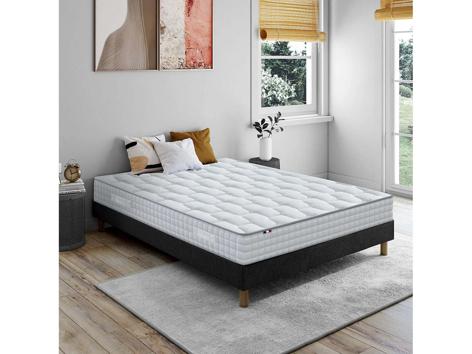Ensemble literie : matelas à ressorts ODYSSEE et mémoire de forme avec sommier - Qualité française Dimensions - 140 x 190 cm, Sommier - Noir