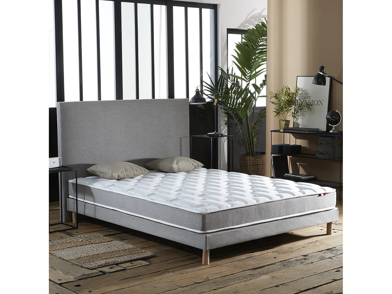 Ensemble matelas mousse haute résilience CIRRUS avec sommier - confort français Dimensions - 140 x 190 cm, Sommier - Gris chiné