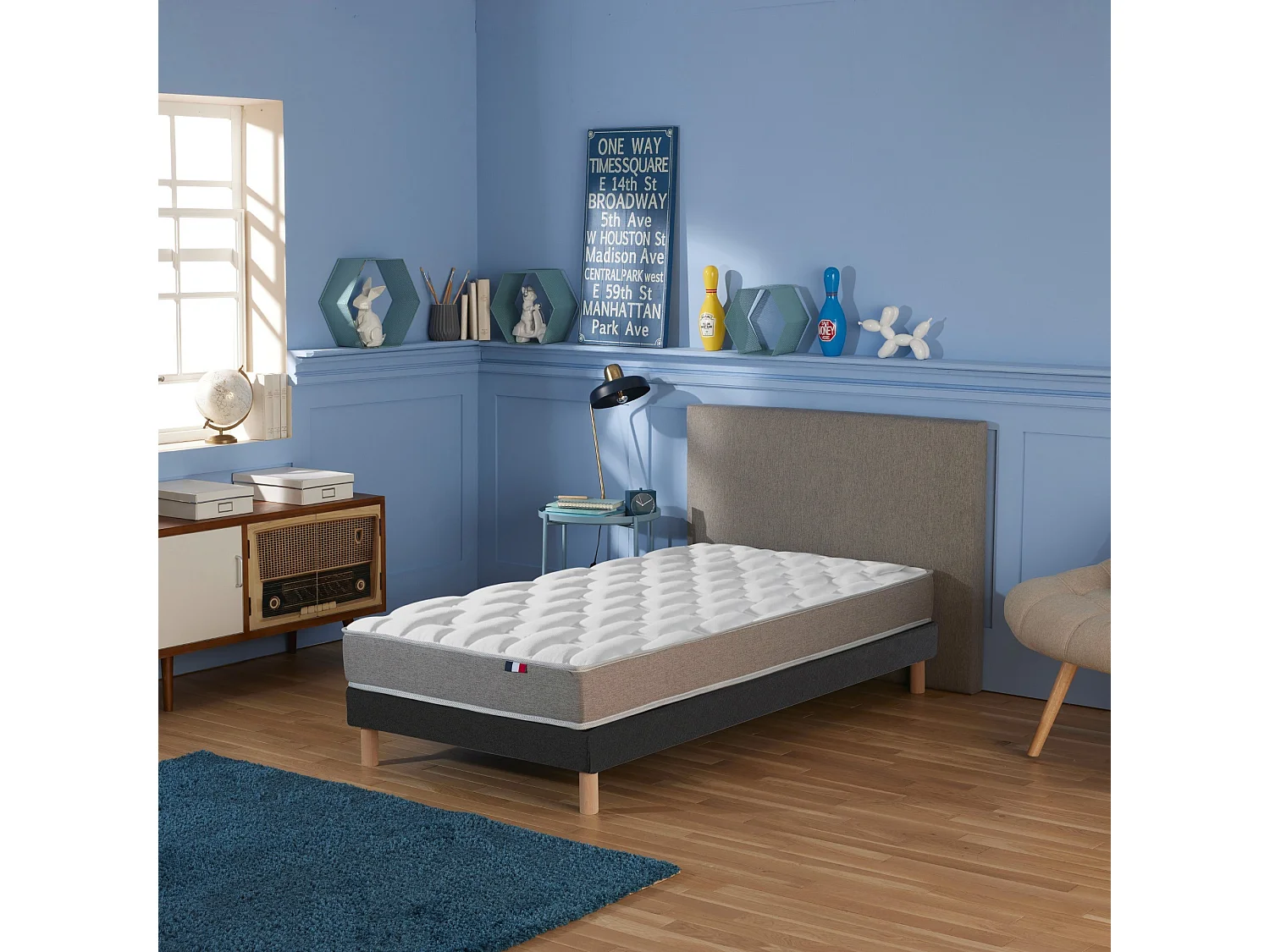 Ensemble matelas mousse haute résilience CIRRUS avec sommier - confort français Dimensions - 90 x 190 cm, Sommier - Noir