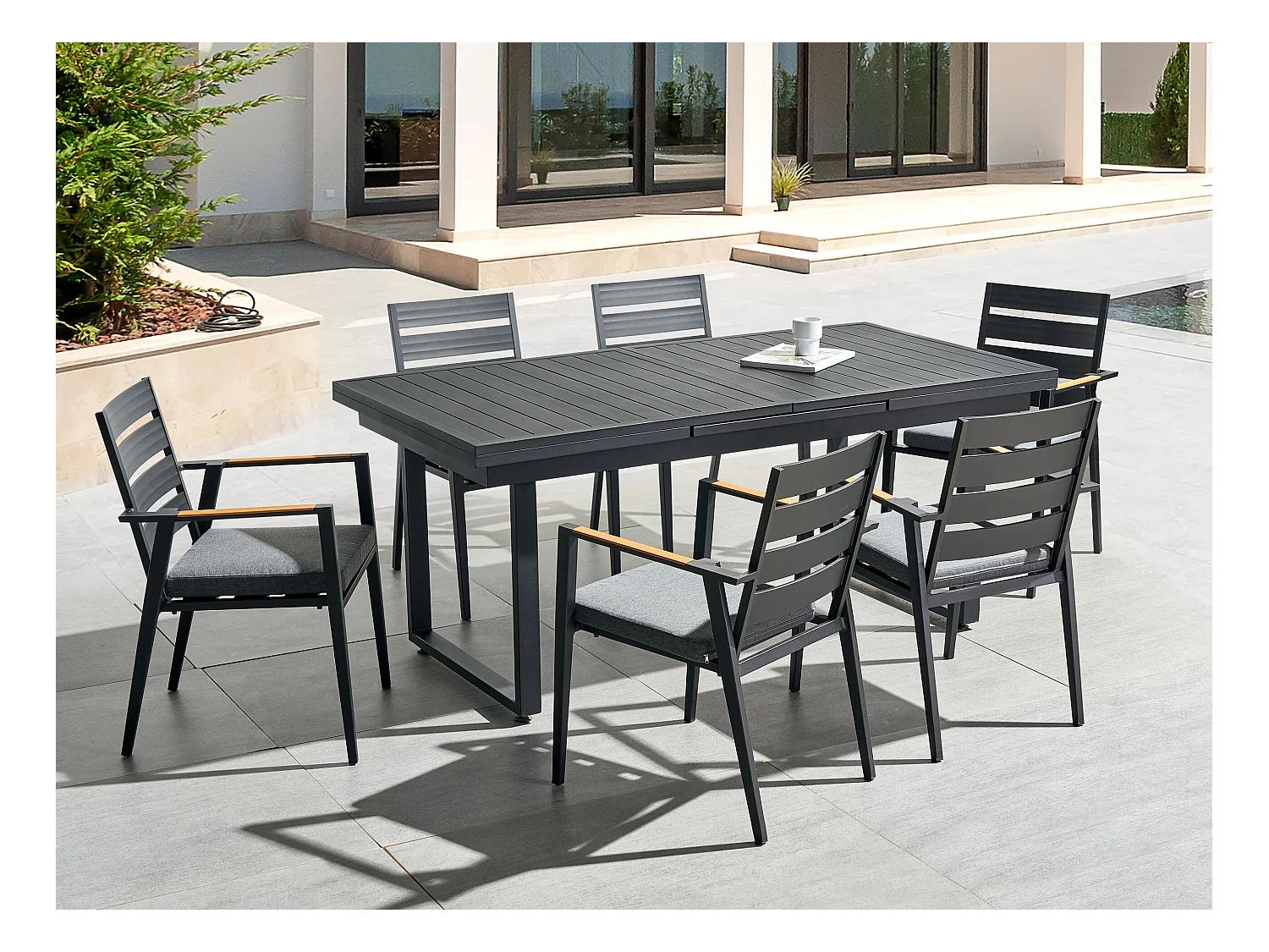 Zestaw 6 krzeseł ogrodowych z poduszkami TAVIANO Metal Czarny