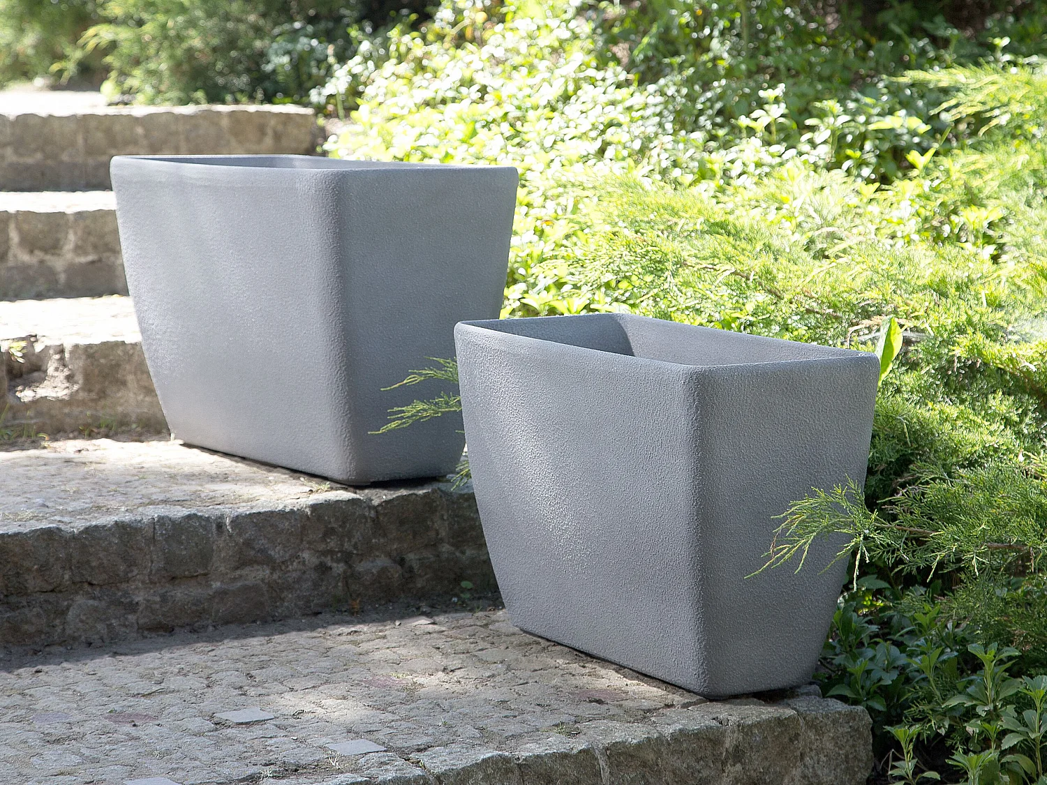 Lot de 2 pots de fleurs BARIS Pierre 74 cm Gris