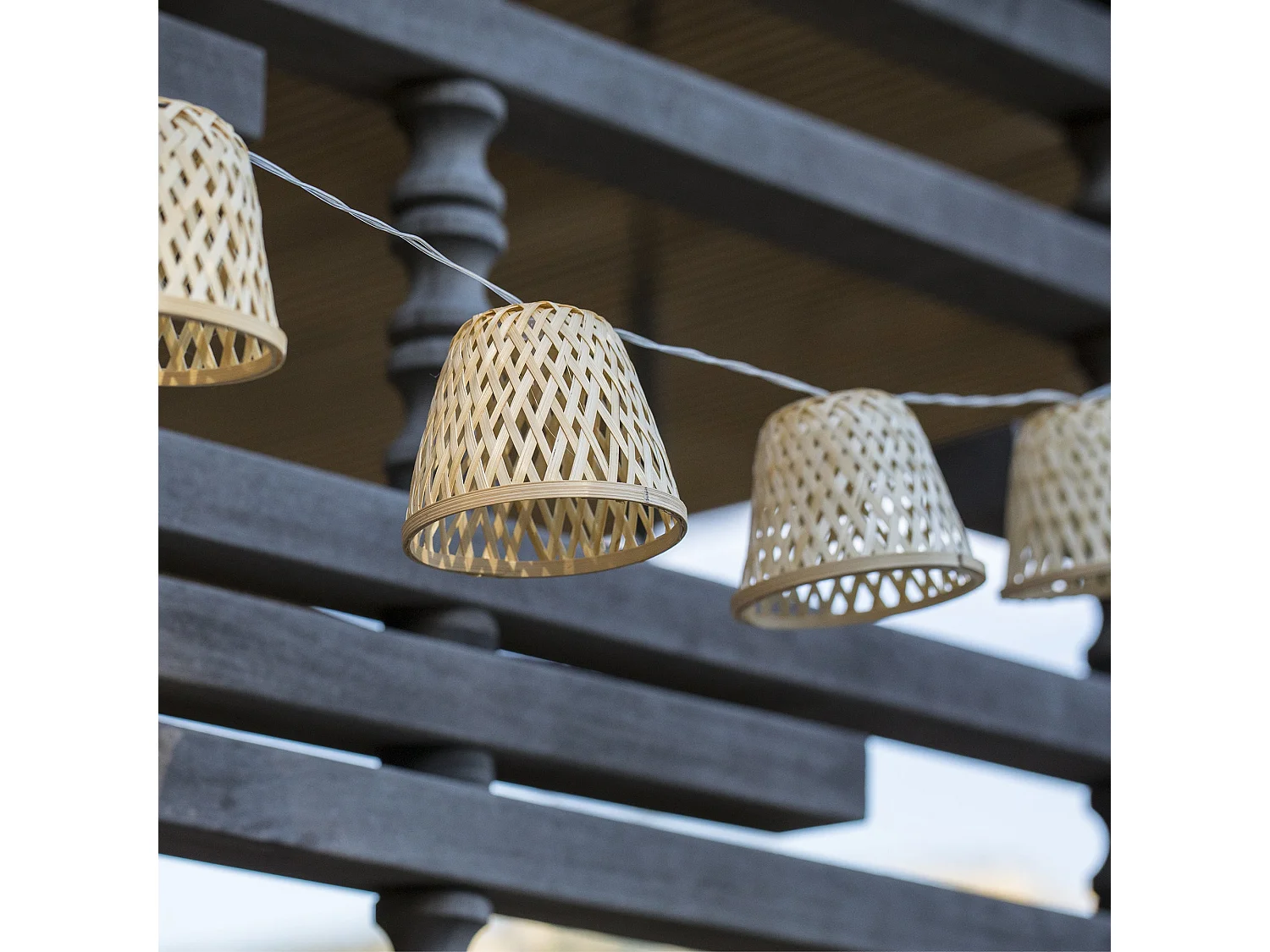 Guirlande solaire bambou CHILL HYBRID 10 ampoules 3.8M
