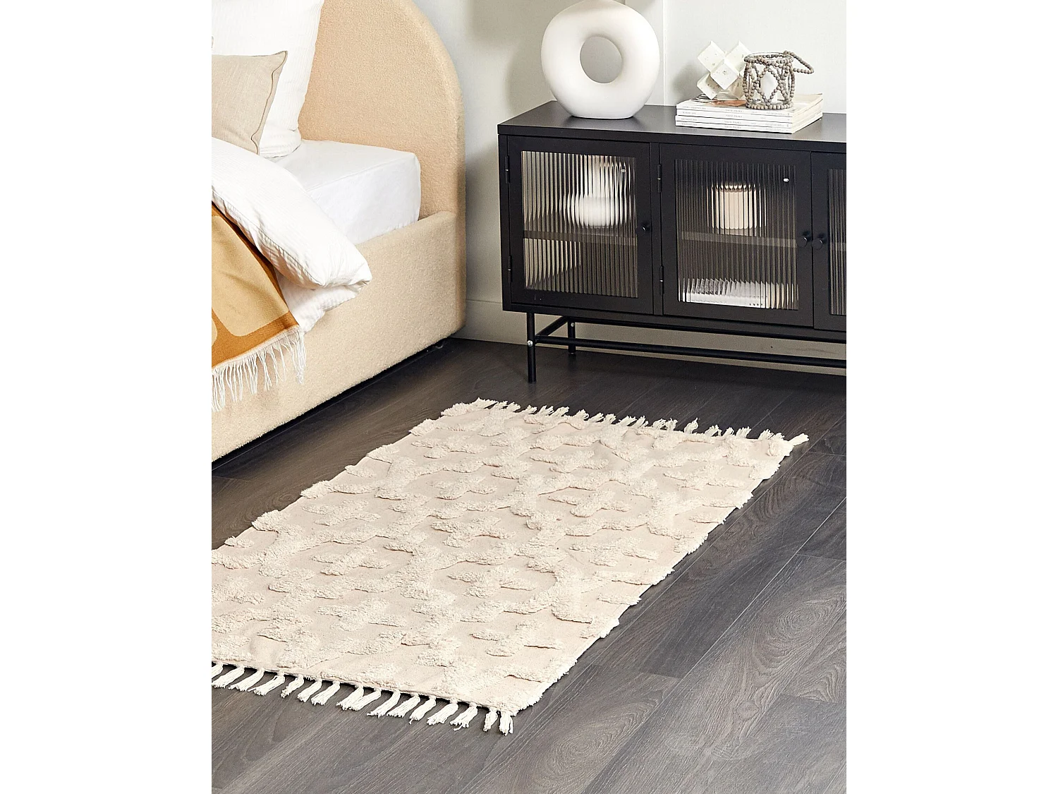 Teppich Baumwolle beige mit geometrischem Muster rechteckig 80x150 cm Itanagar