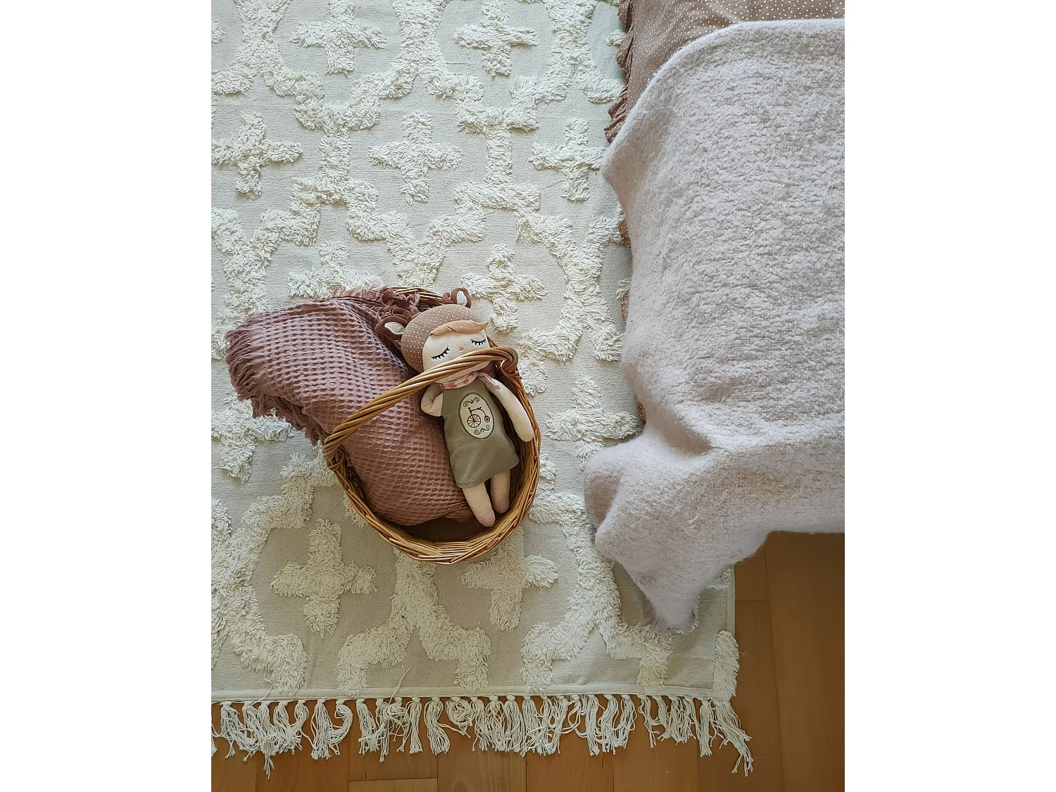 Teppich Baumwolle hellbeige 80 x 150 cm geometrisches Muster Kurzflor ITANAGAR