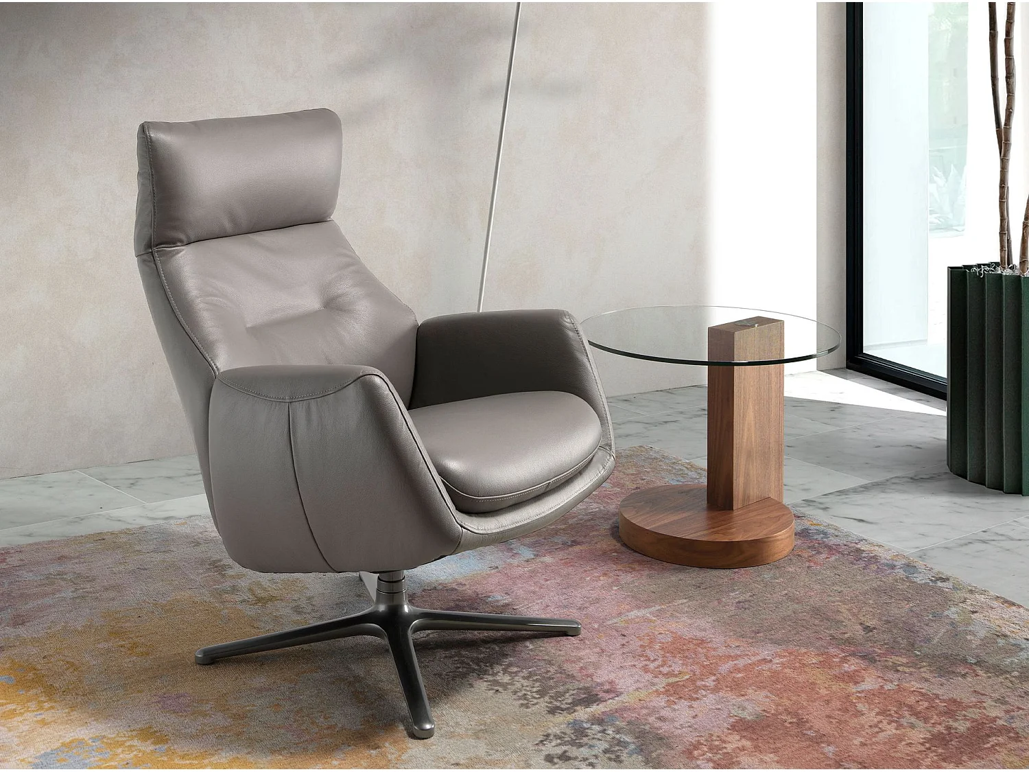 Fauteuil pivotant en cuir gris foncé 5092 ANGEL CERDA