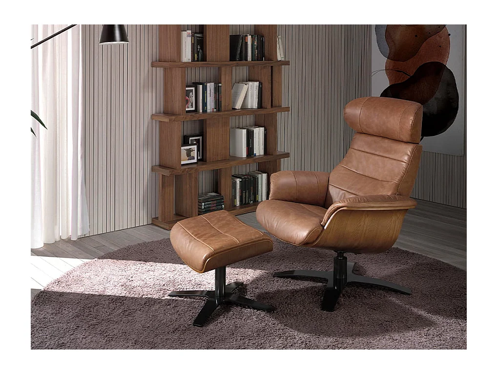 Fauteuil pivotant en cuir de couleur camel 5083 ANGEL CERDA
