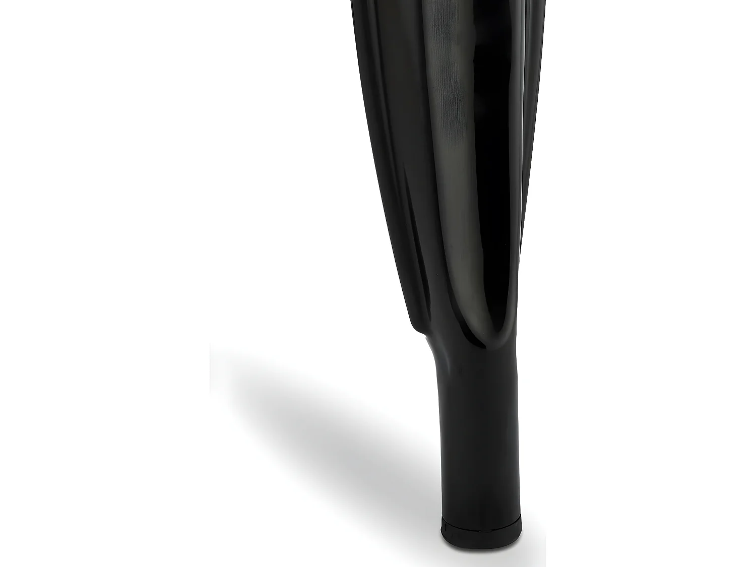 Lot de 4 chaises avec dossier et empilable Korona - et métal - Noir