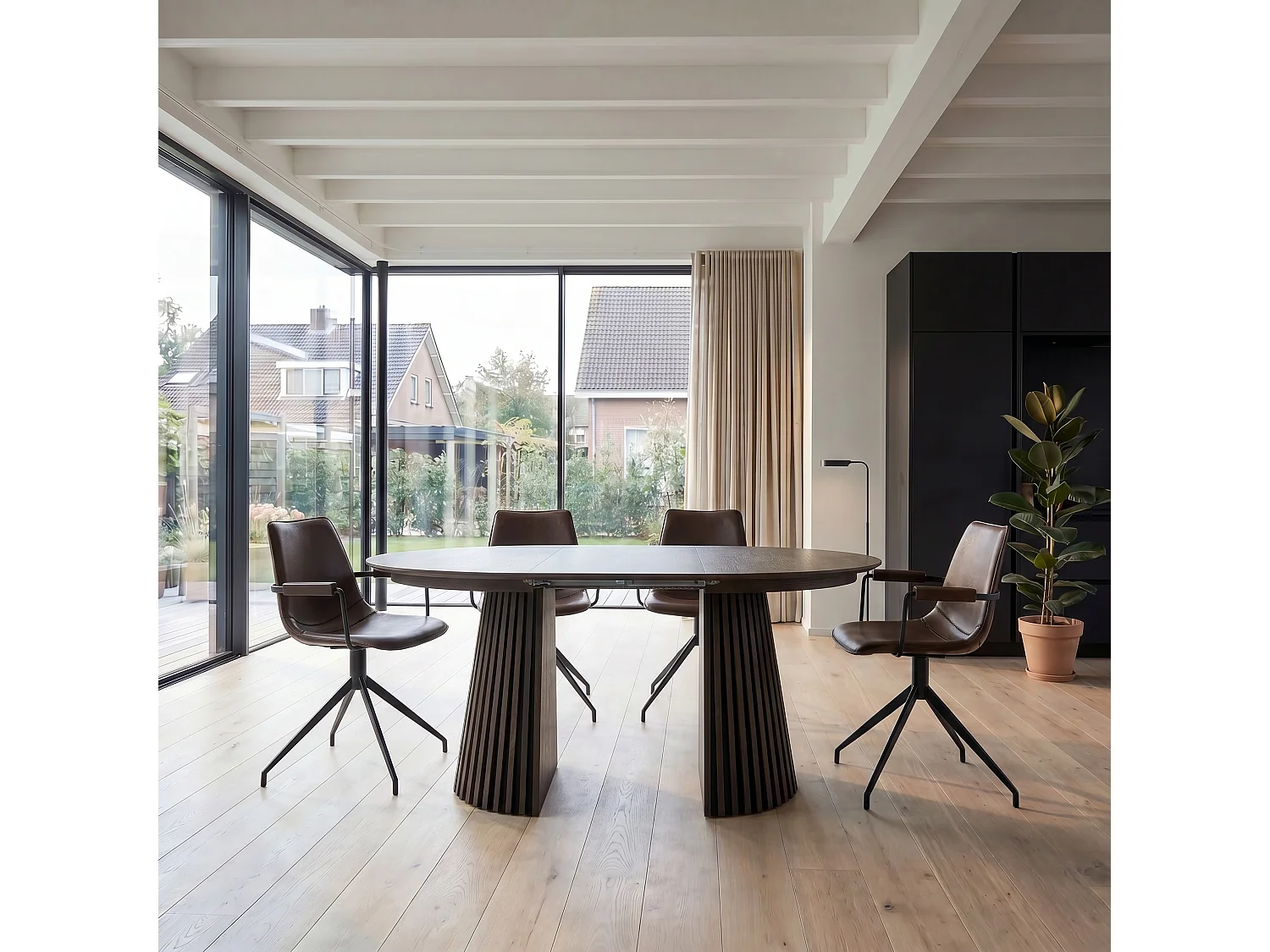 Lot de 2 chaises avec accoudoirs et pivotant Isabel - Simili et métal - Marron