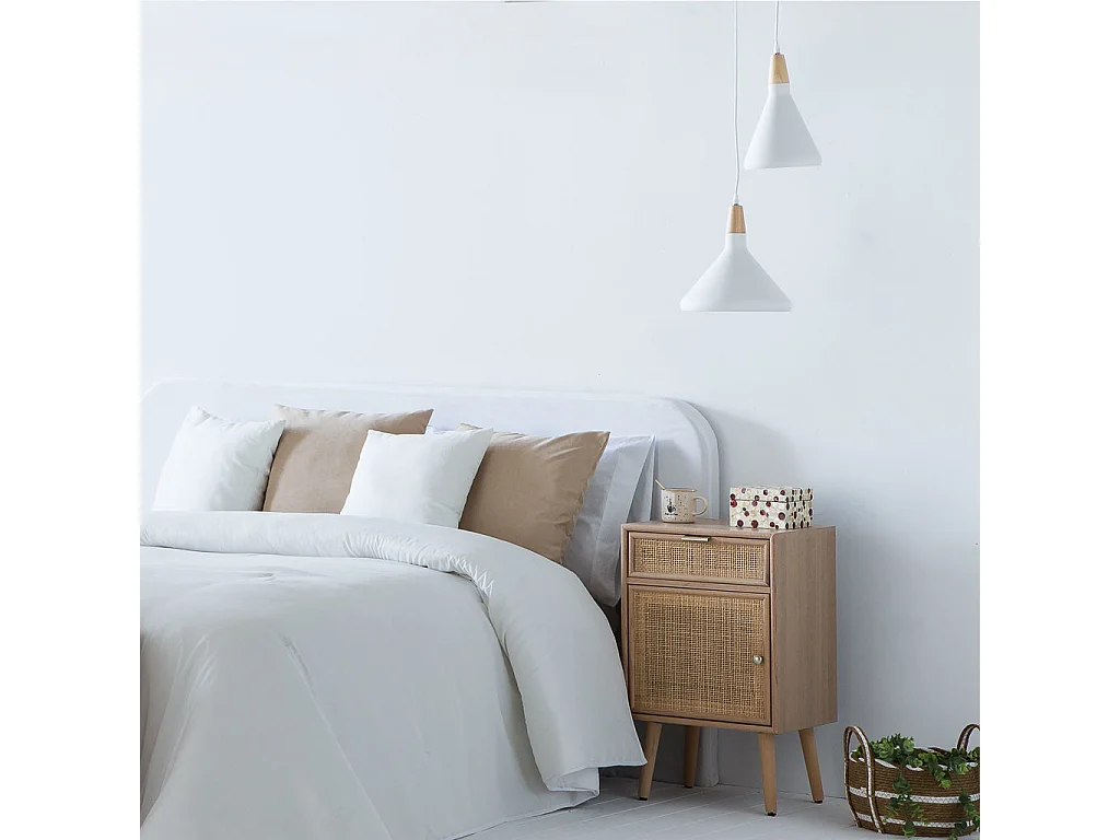 Mesa de cabeceira em malha de madeira e marrom 42x36,5x71