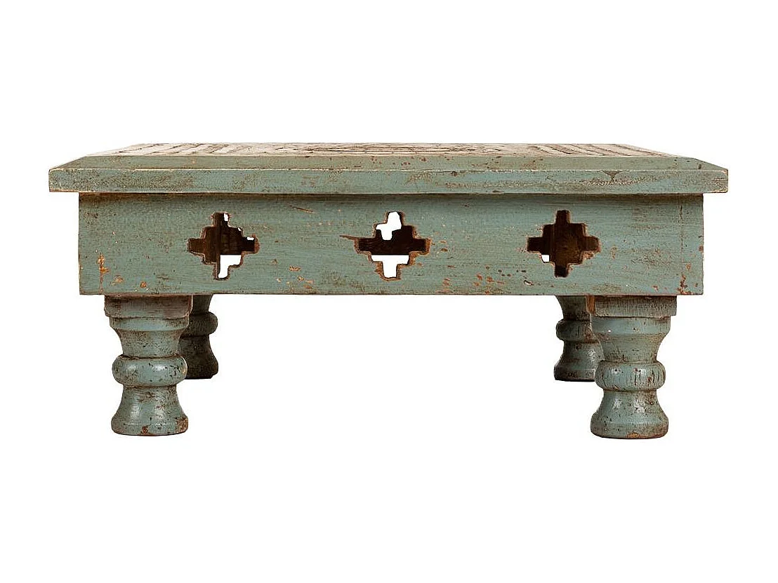 Mesa centro de madera tallada acabado artesanal  33x33x14